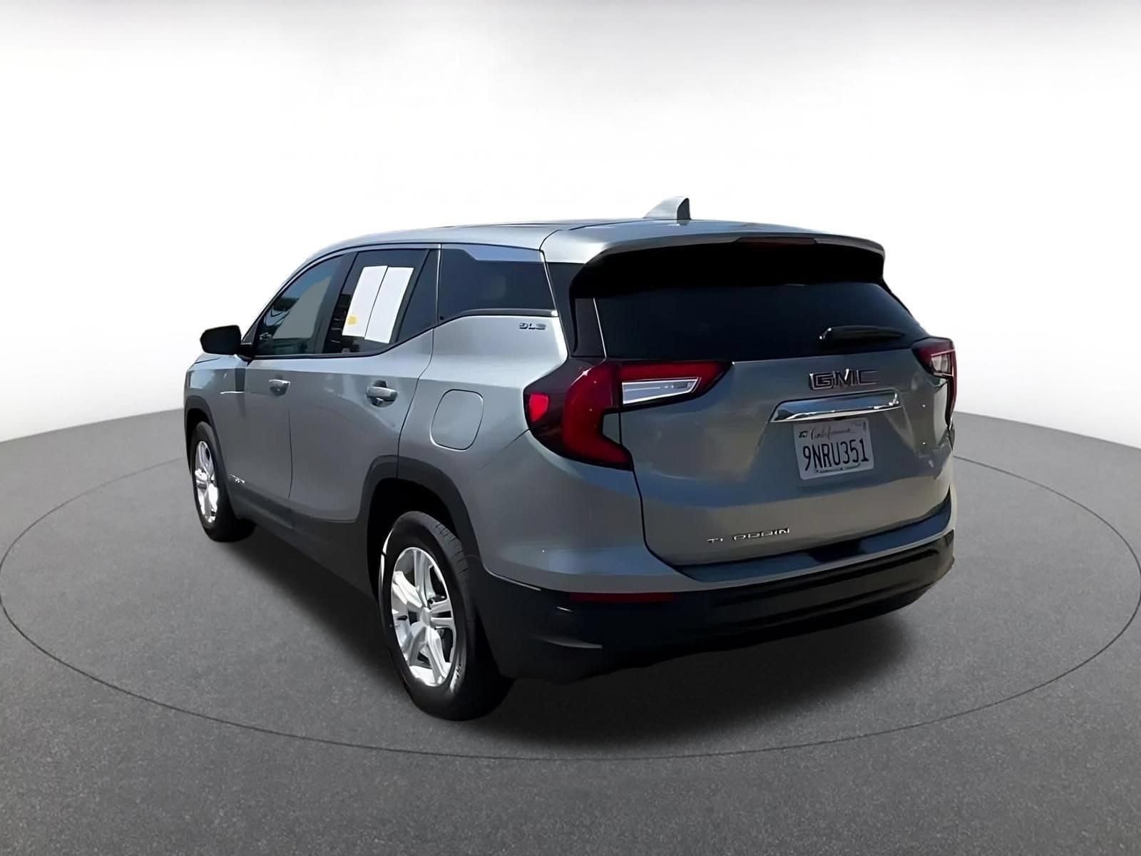 Thumbnail: 2024 GMC Terrain - 10