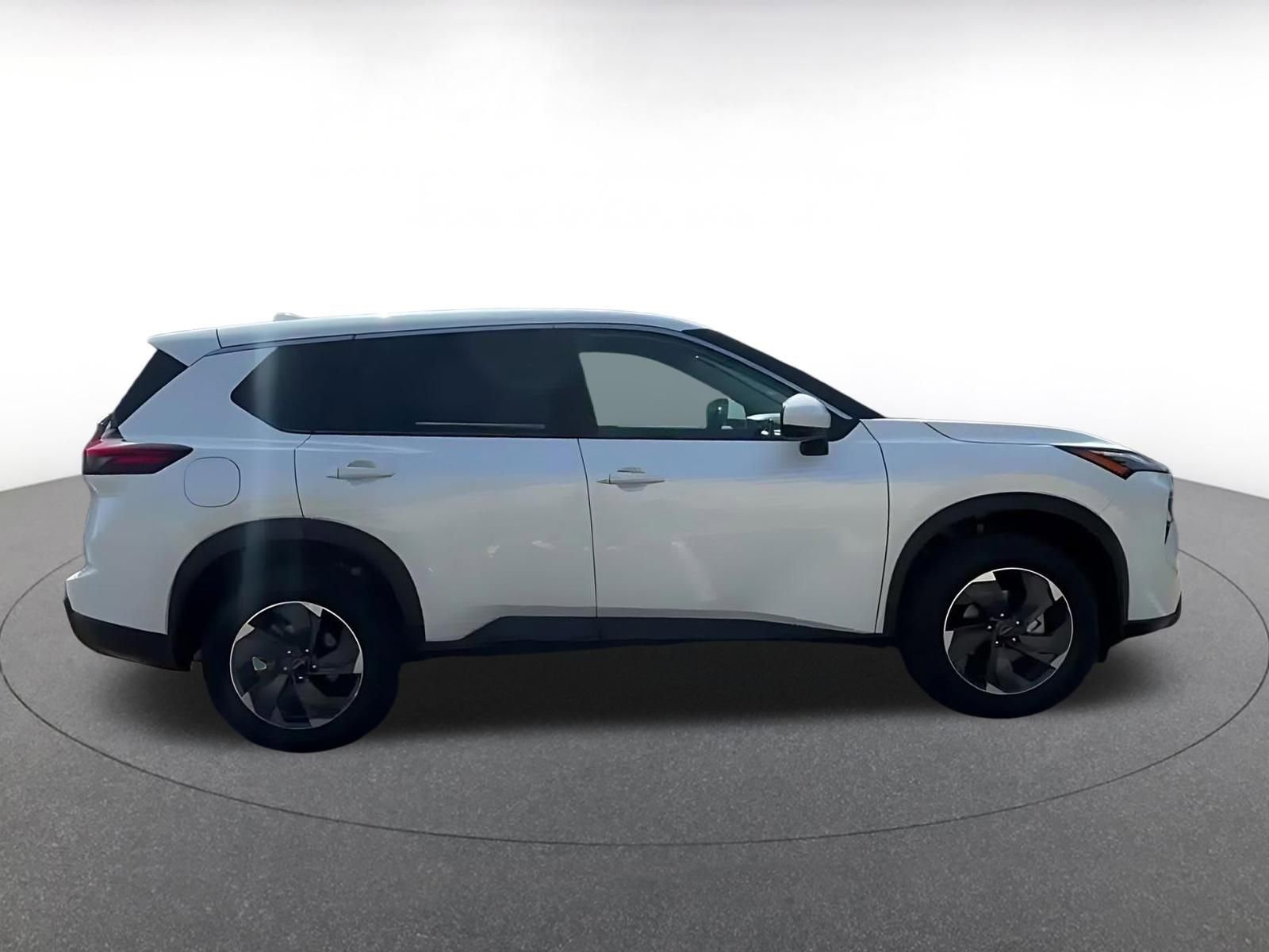 Thumbnail: 2025 Nissan Rogue - 16