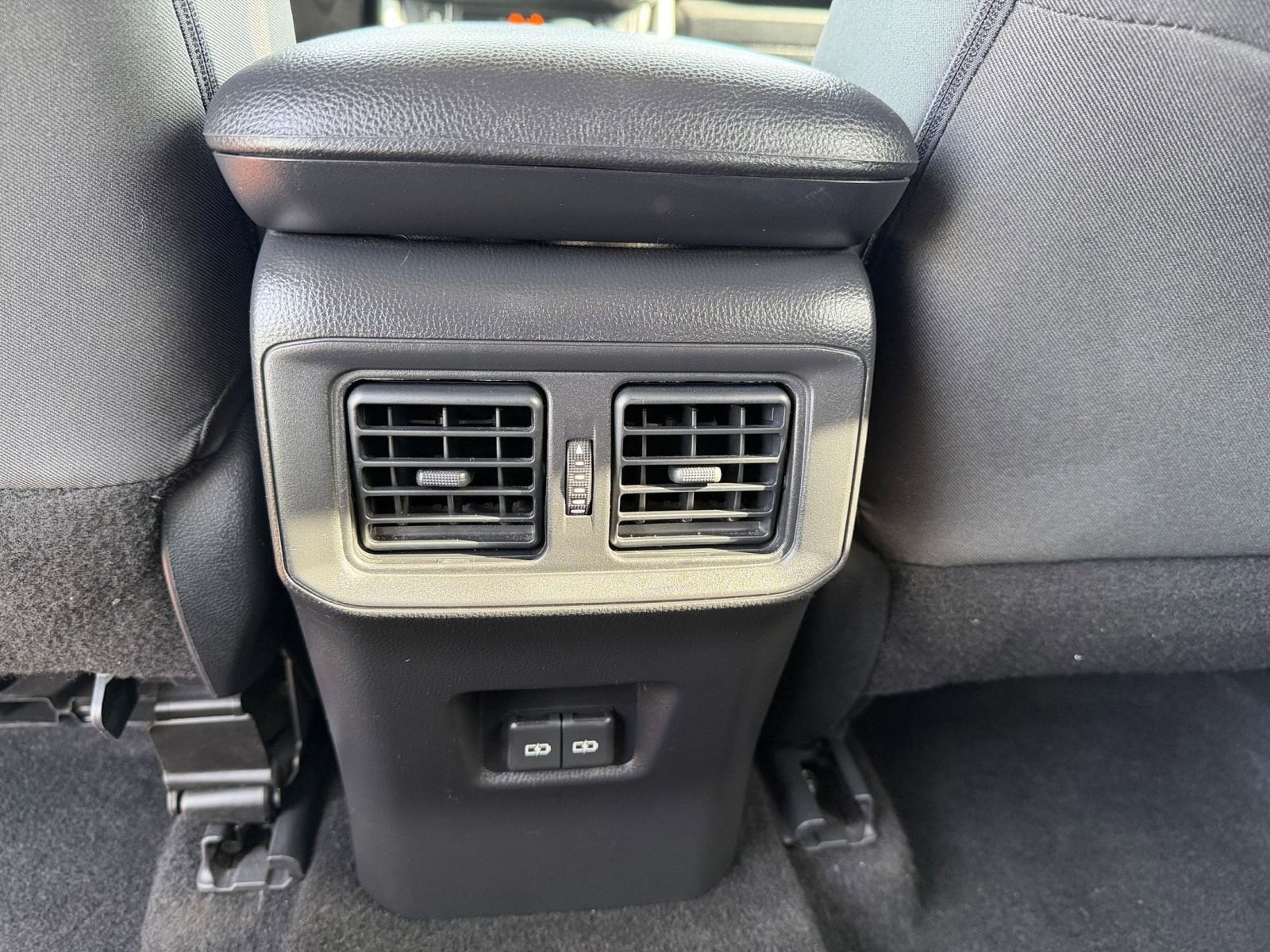 Thumbnail: 2025 Toyota RAV4 - 24