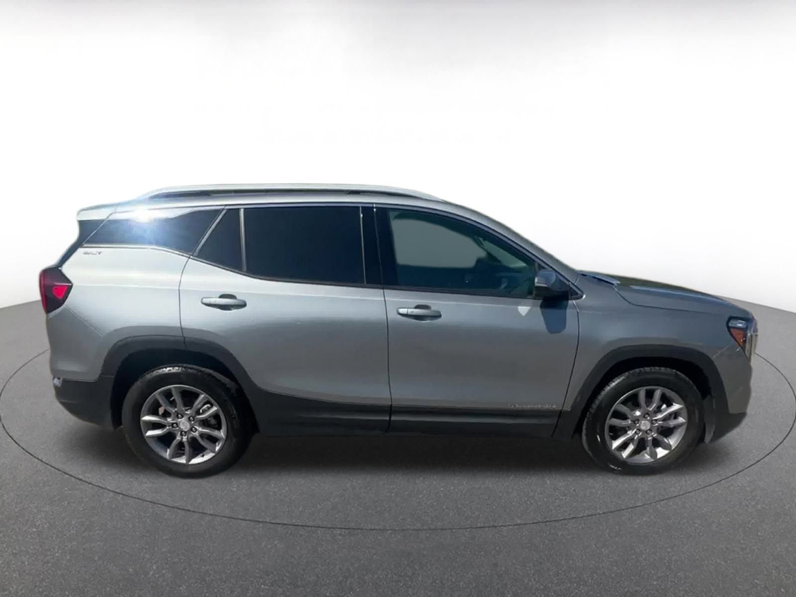 Thumbnail: 2024 GMC Terrain - 16