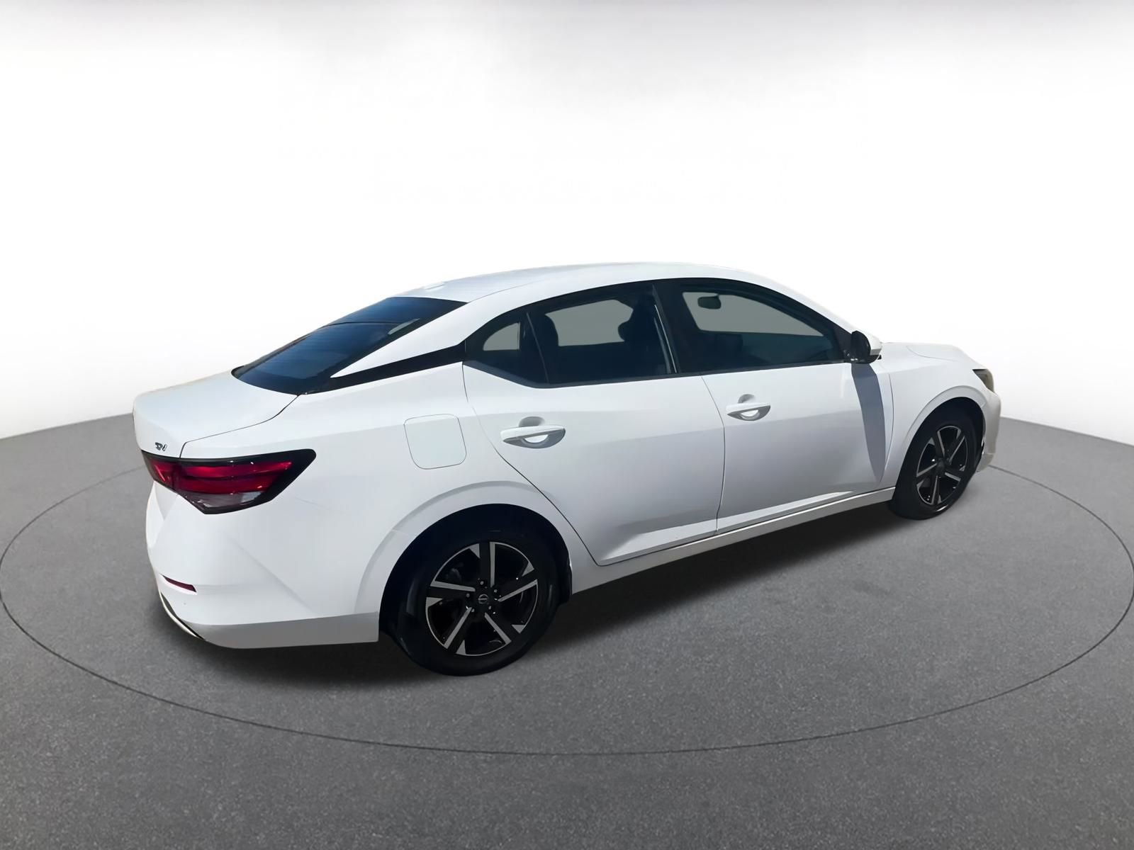 Thumbnail: 2024 Nissan Sentra - 14