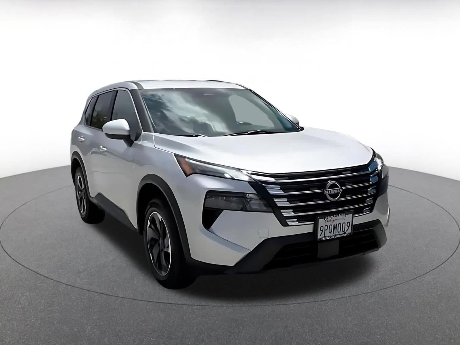Thumbnail: 2025 Nissan Rogue - 3