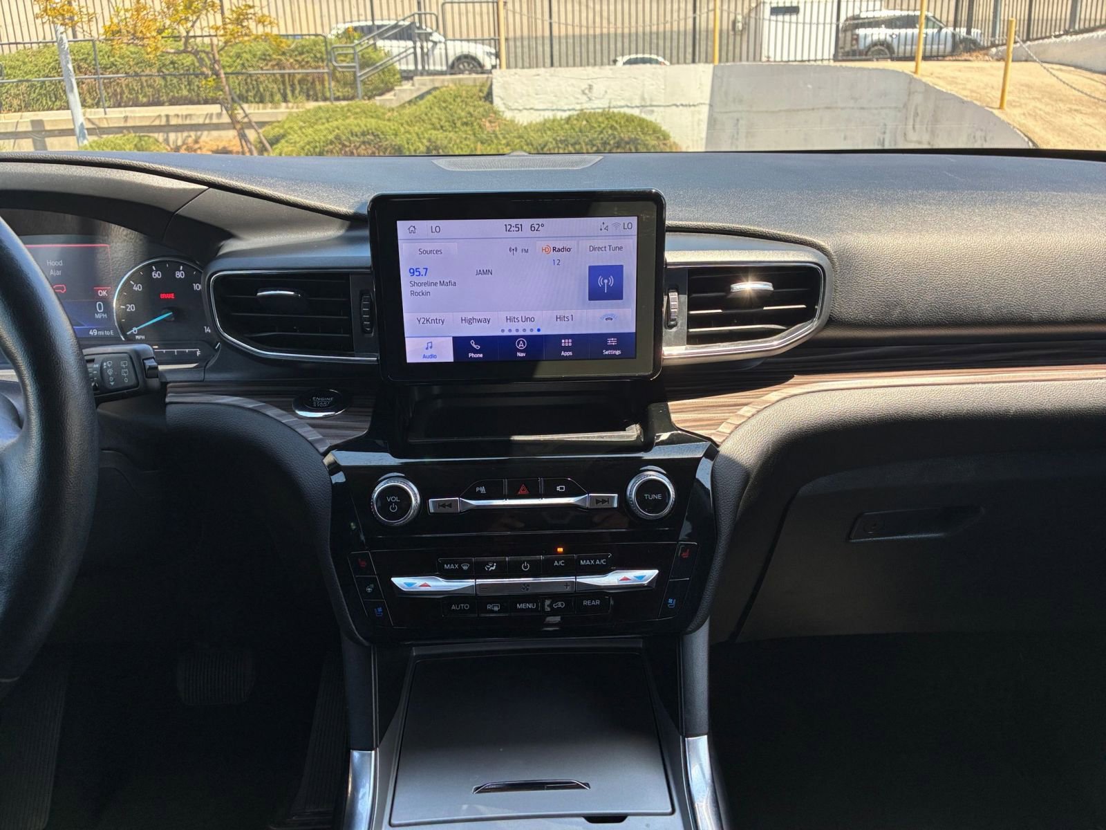 Thumbnail: 2023 Ford Explorer - 17