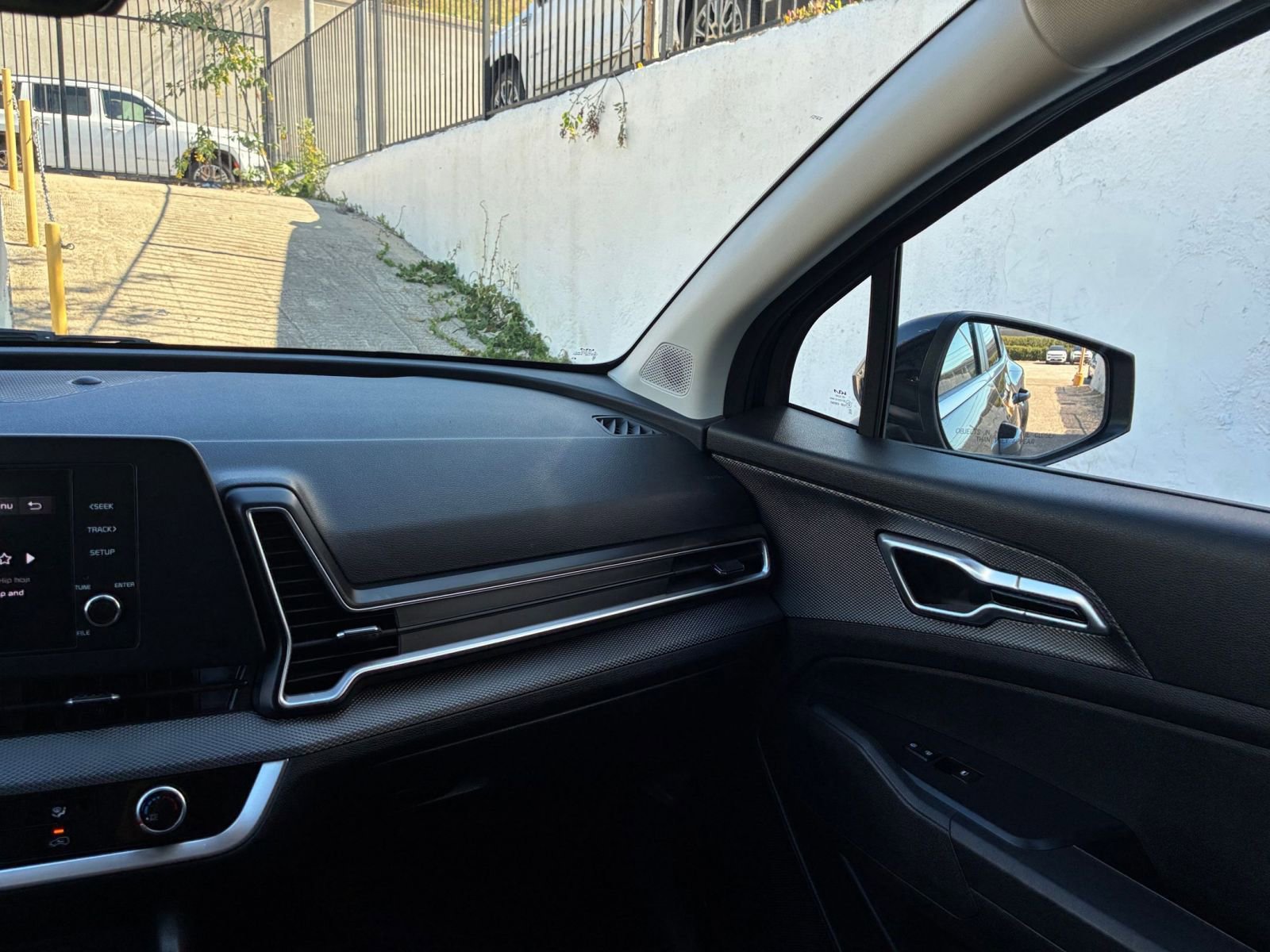 Thumbnail: 2025 Kia Sportage - 34