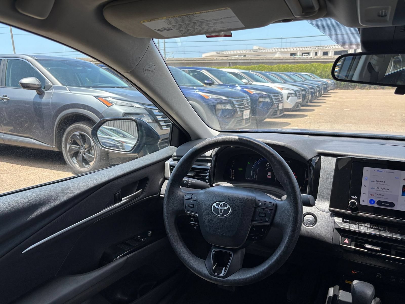 Thumbnail: 2025 Toyota Camry - 33