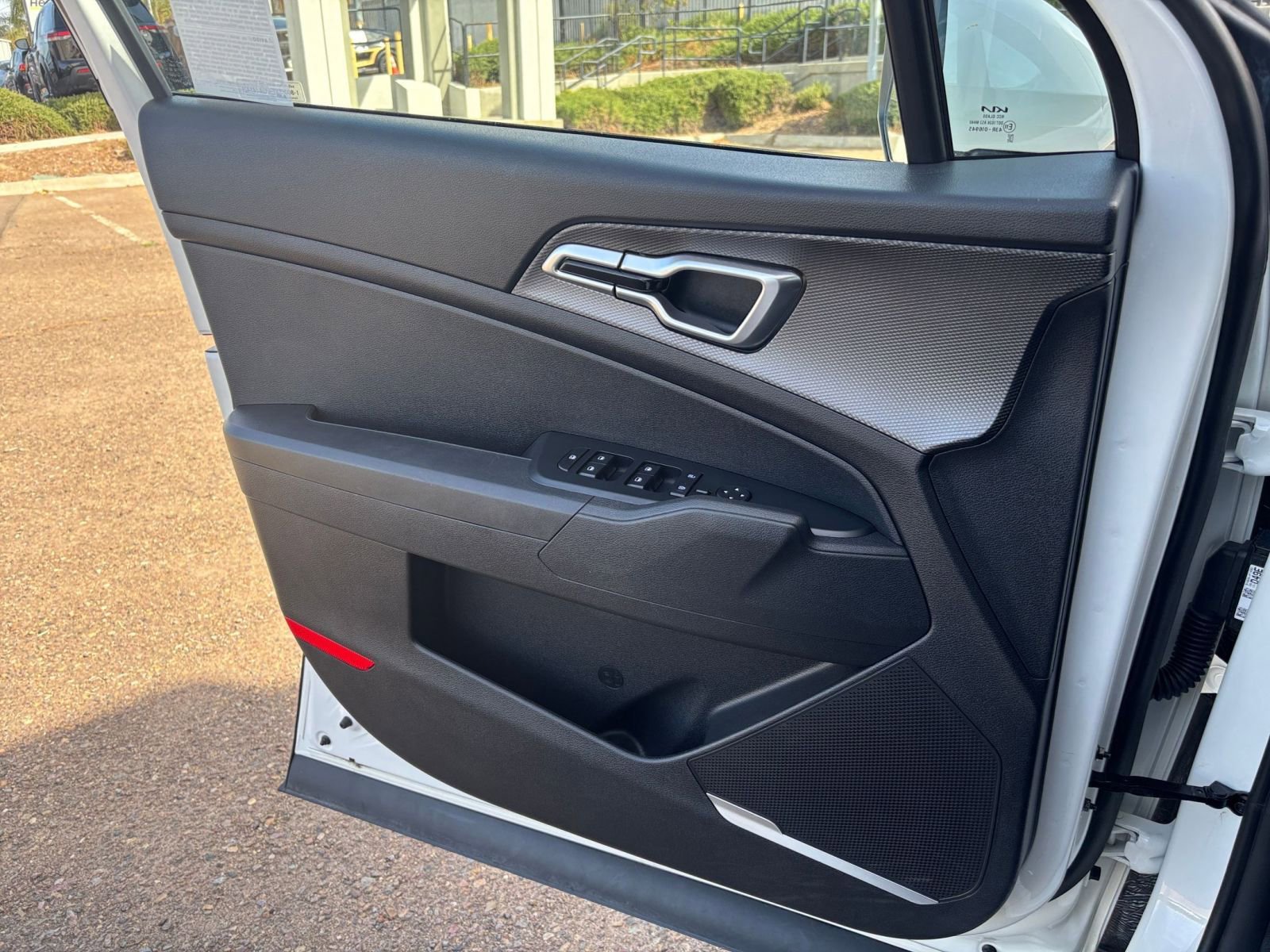 Thumbnail: 2025 Kia Sportage - 18