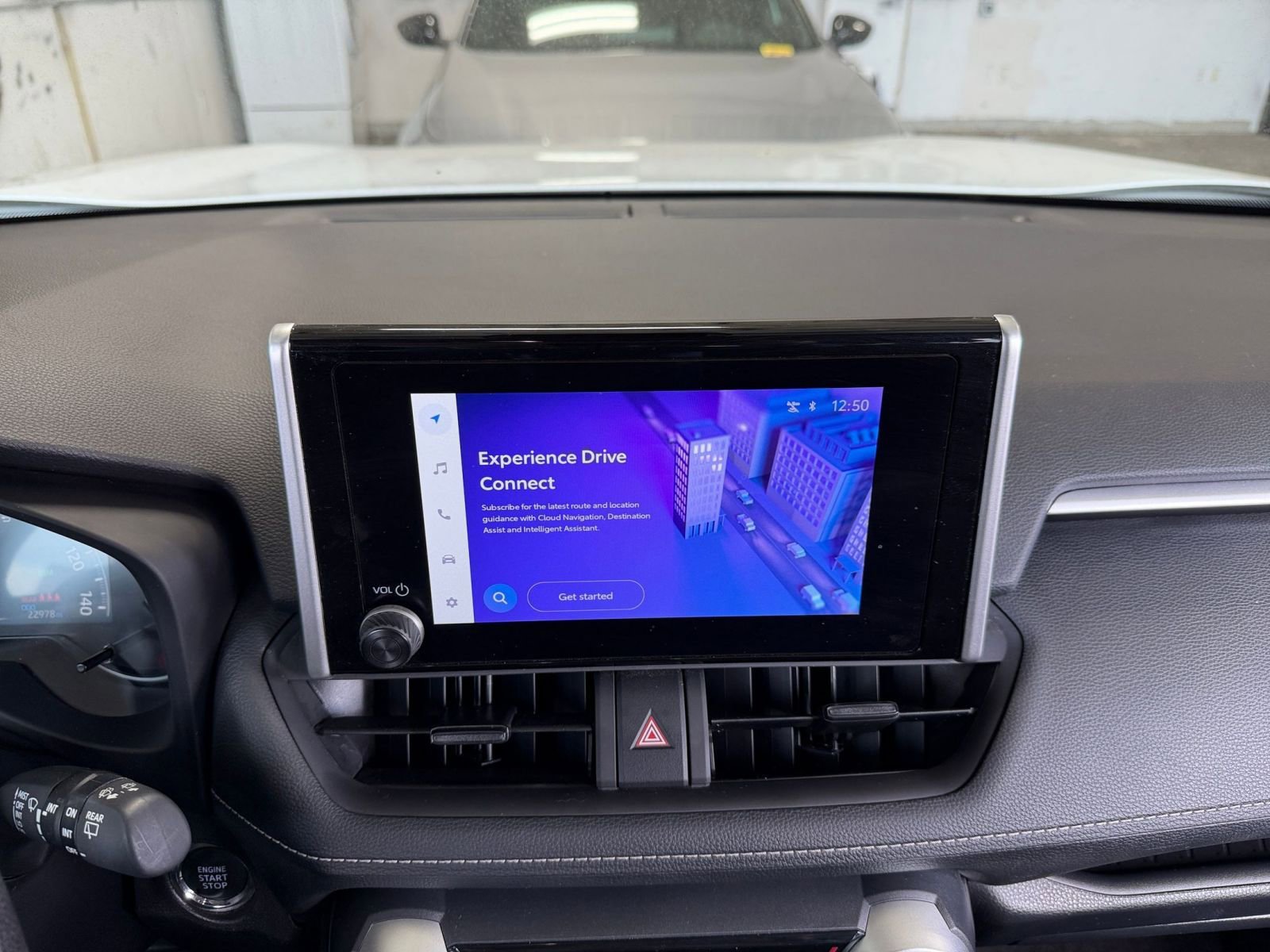 Thumbnail: 2025 Toyota RAV4 - 20