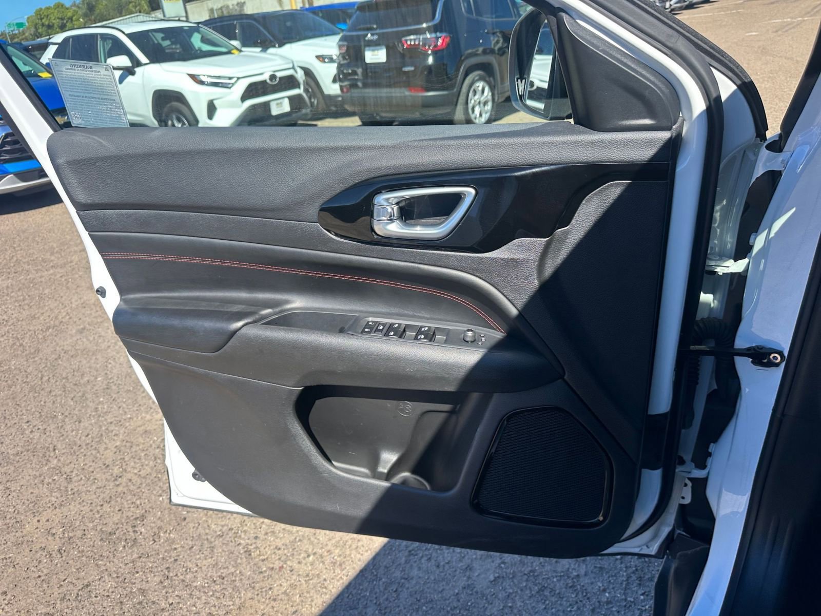 Thumbnail: 2025 Jeep Compass - 20