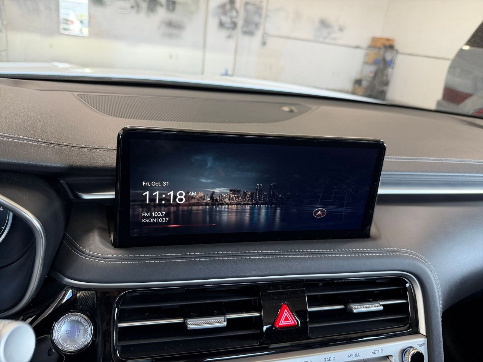 Thumbnail: 2025 Genesis G70 - 21