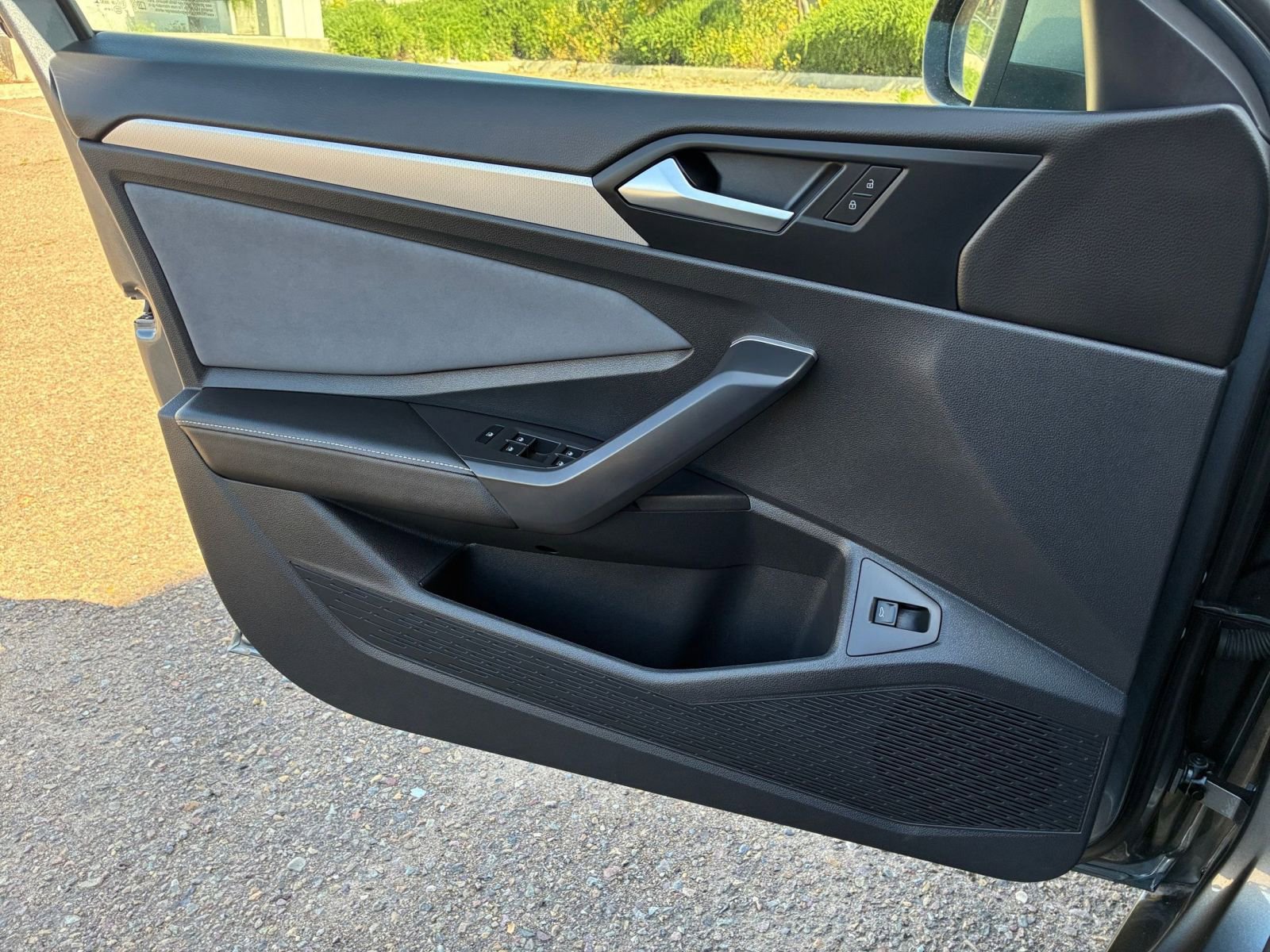 Thumbnail: 2025 Volkswagen Jetta - 18