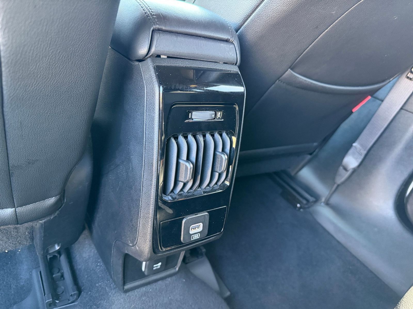 Thumbnail: 2025 Jeep Compass - 23