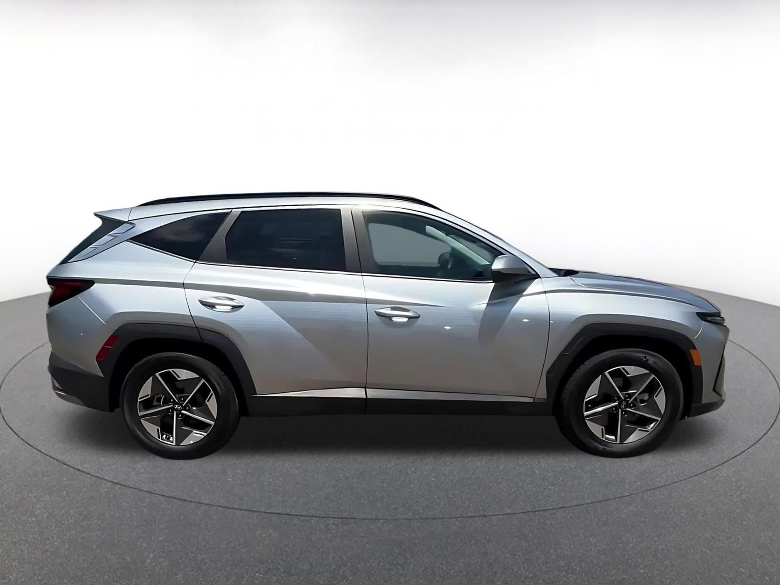 Thumbnail: 2025 Hyundai Tucson - 16