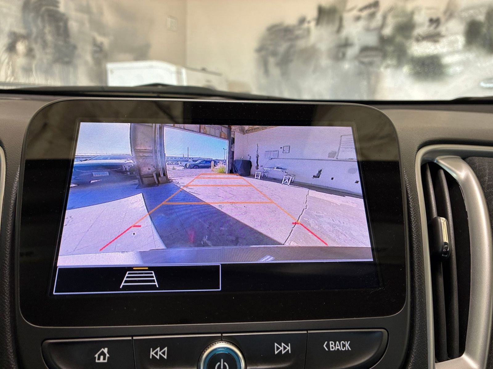 Thumbnail: 2024 Chevrolet Malibu - 24