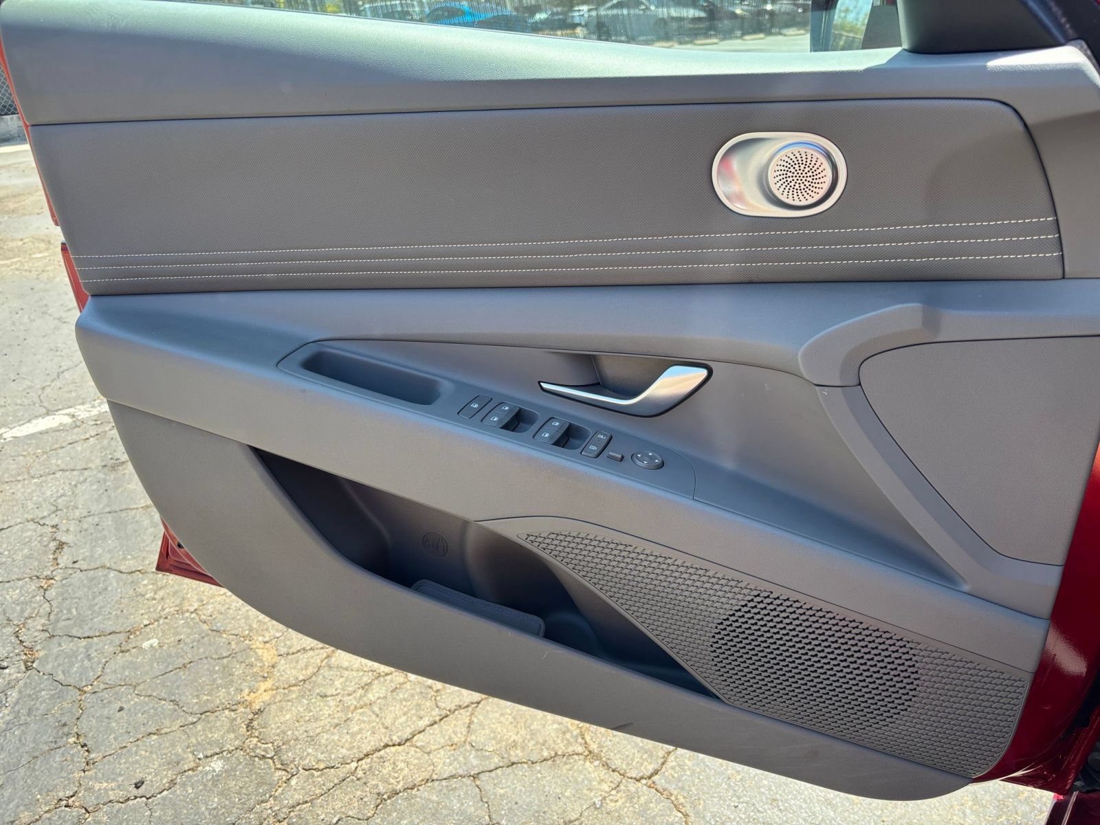 Thumbnail: 2025 Hyundai Elantra - 15
