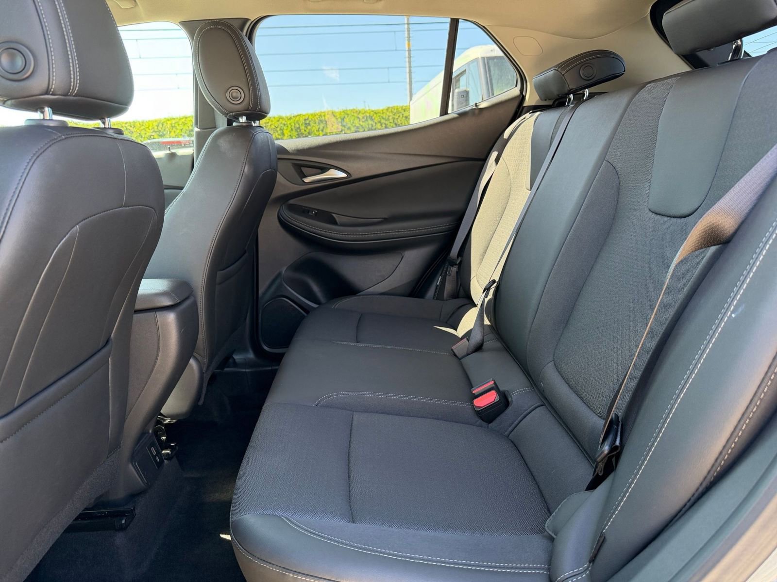 Thumbnail: 2025 Buick Encore GX - 23