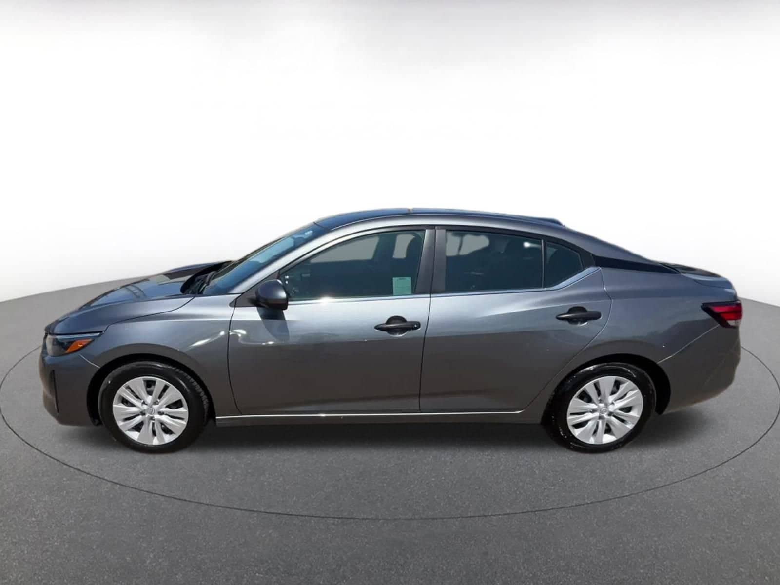 Thumbnail: 2024 Nissan Sentra - 9