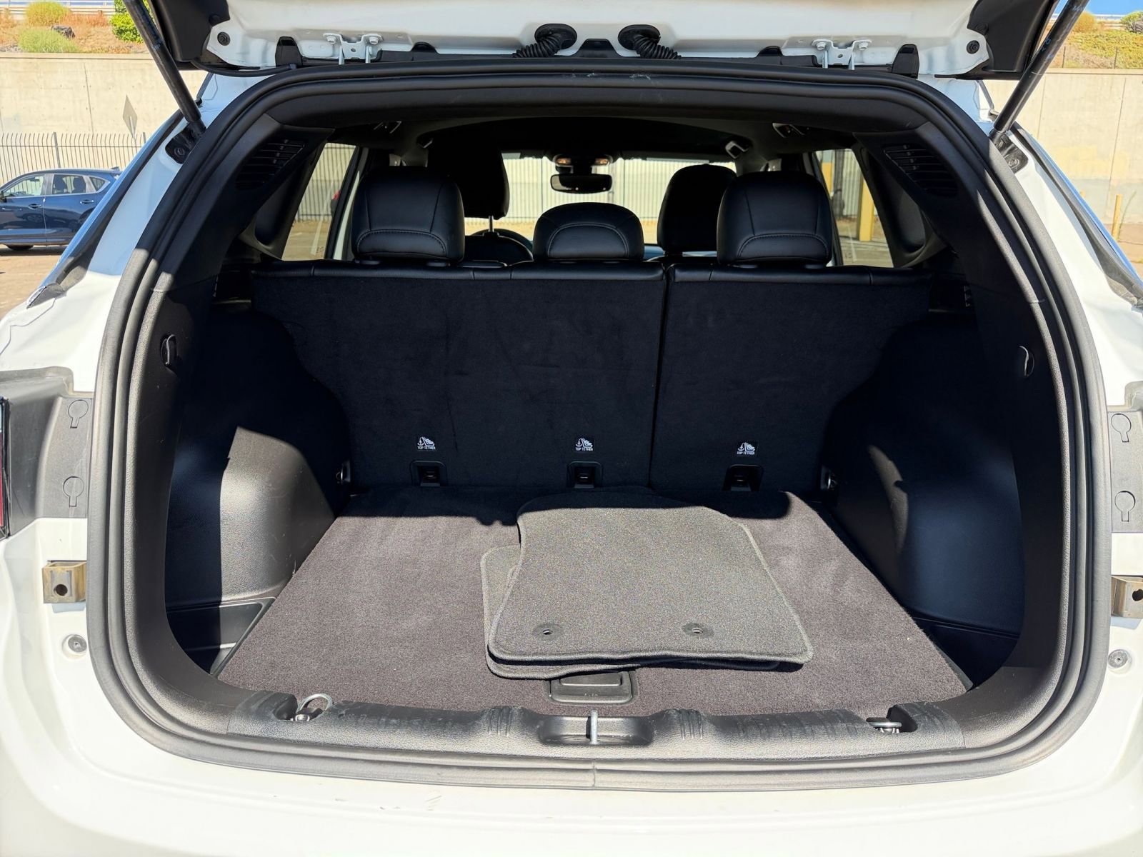 Thumbnail: 2025 Jeep Compass - 31