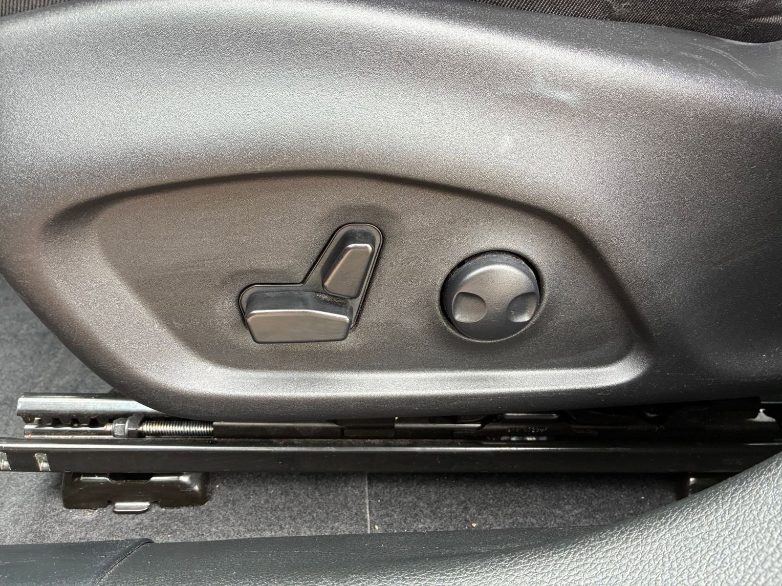 Thumbnail: 2025 Jeep Compass - 22