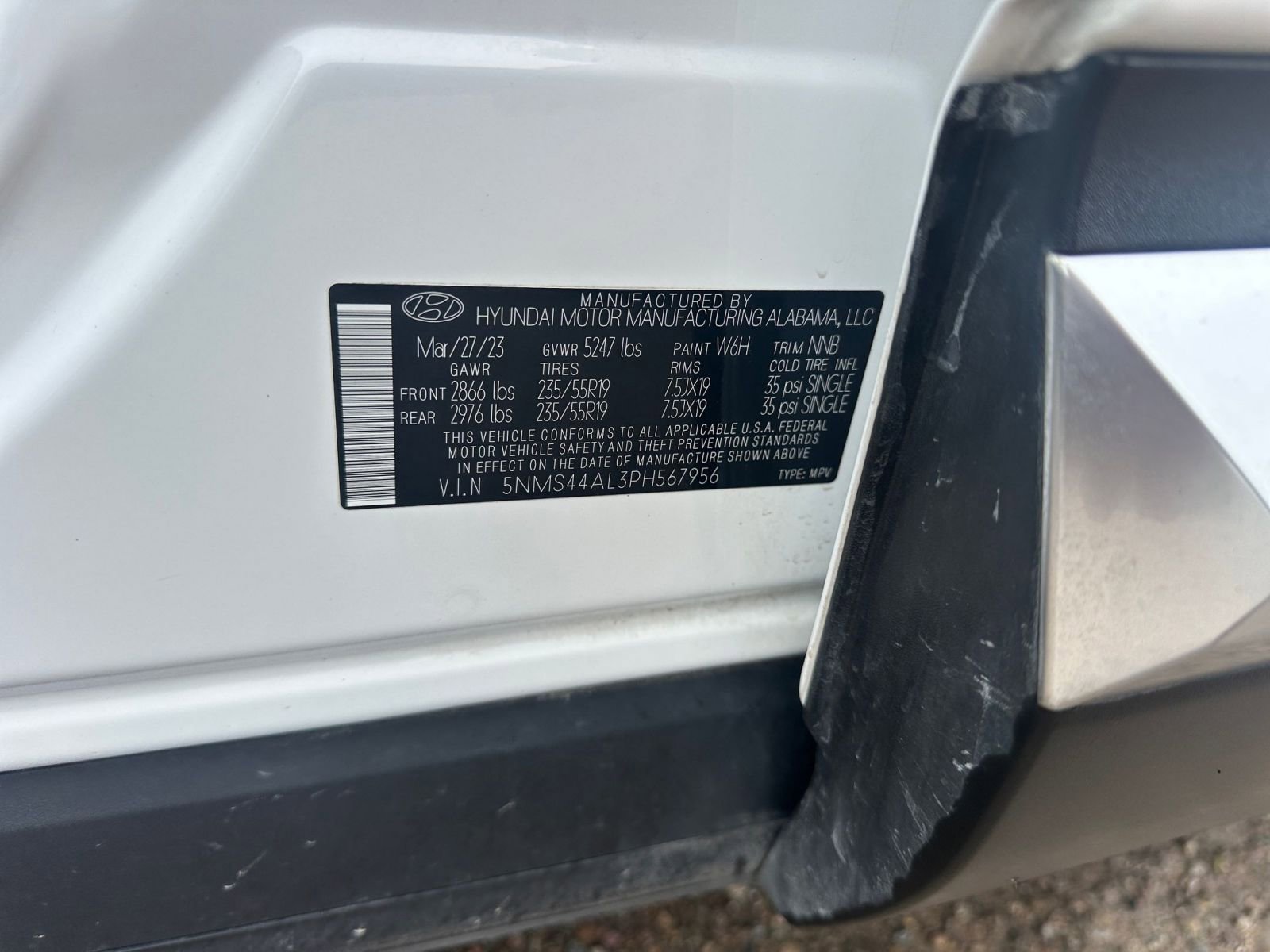 2023 Hyundai Santa Fe Limited 29
