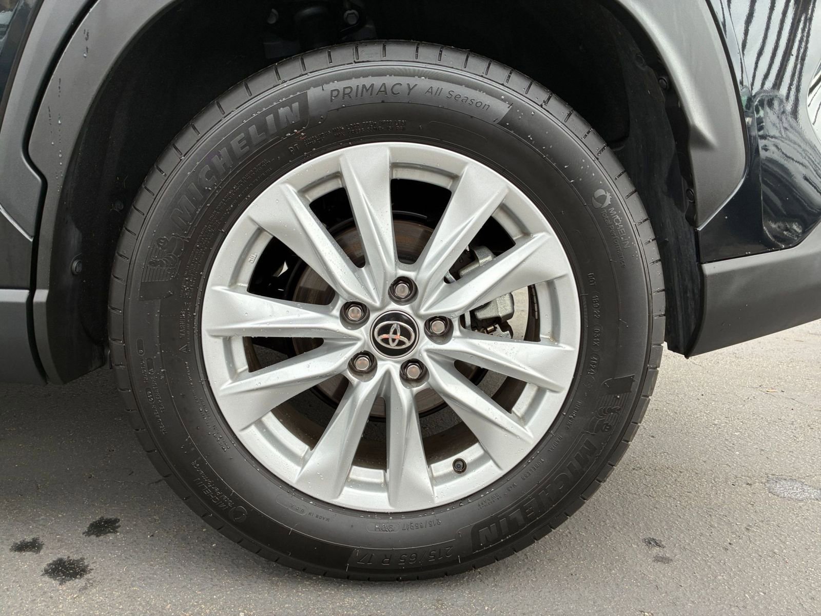 Thumbnail: 2025 Toyota Corolla Cross - 29