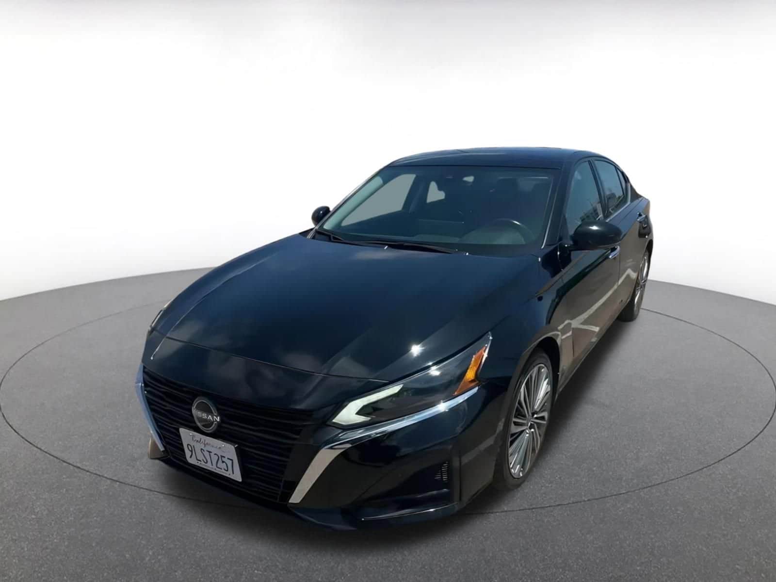 Thumbnail: 2024 Nissan Altima - 7