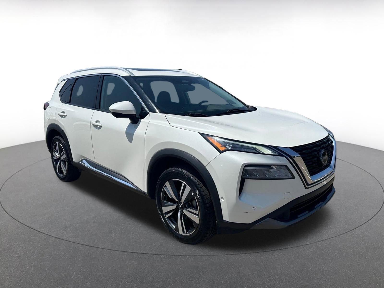 Thumbnail: 2023 Nissan Rogue - 1