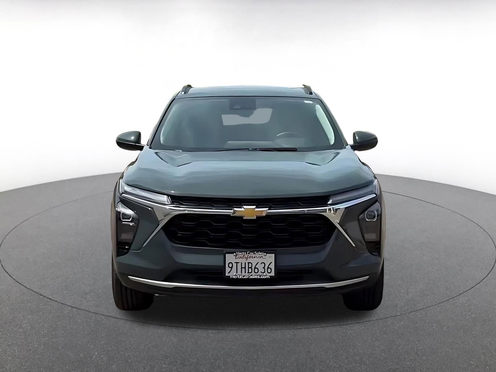 Thumbnail: 2025 Chevrolet Trax - 4