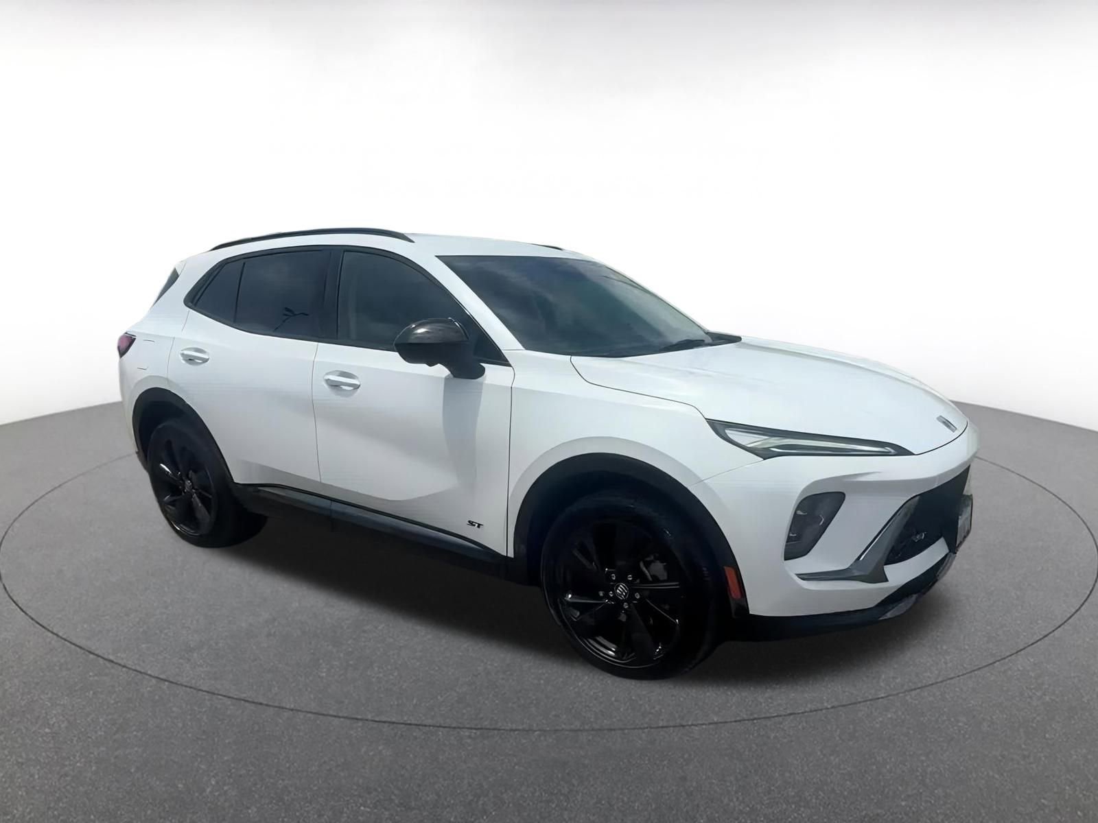 Thumbnail: 2024 Buick Envision - 2