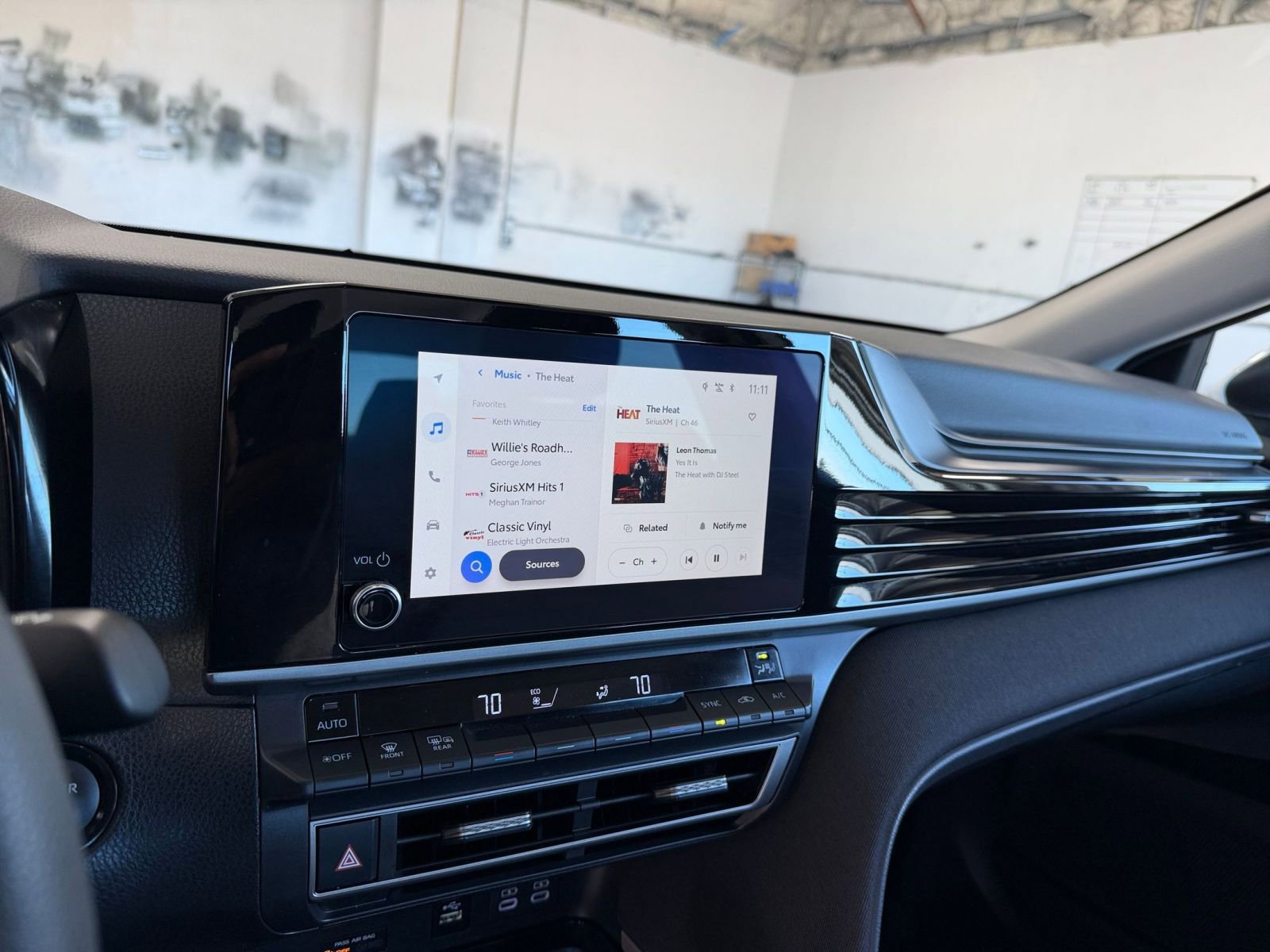 Thumbnail: 2025 Toyota Camry - 21