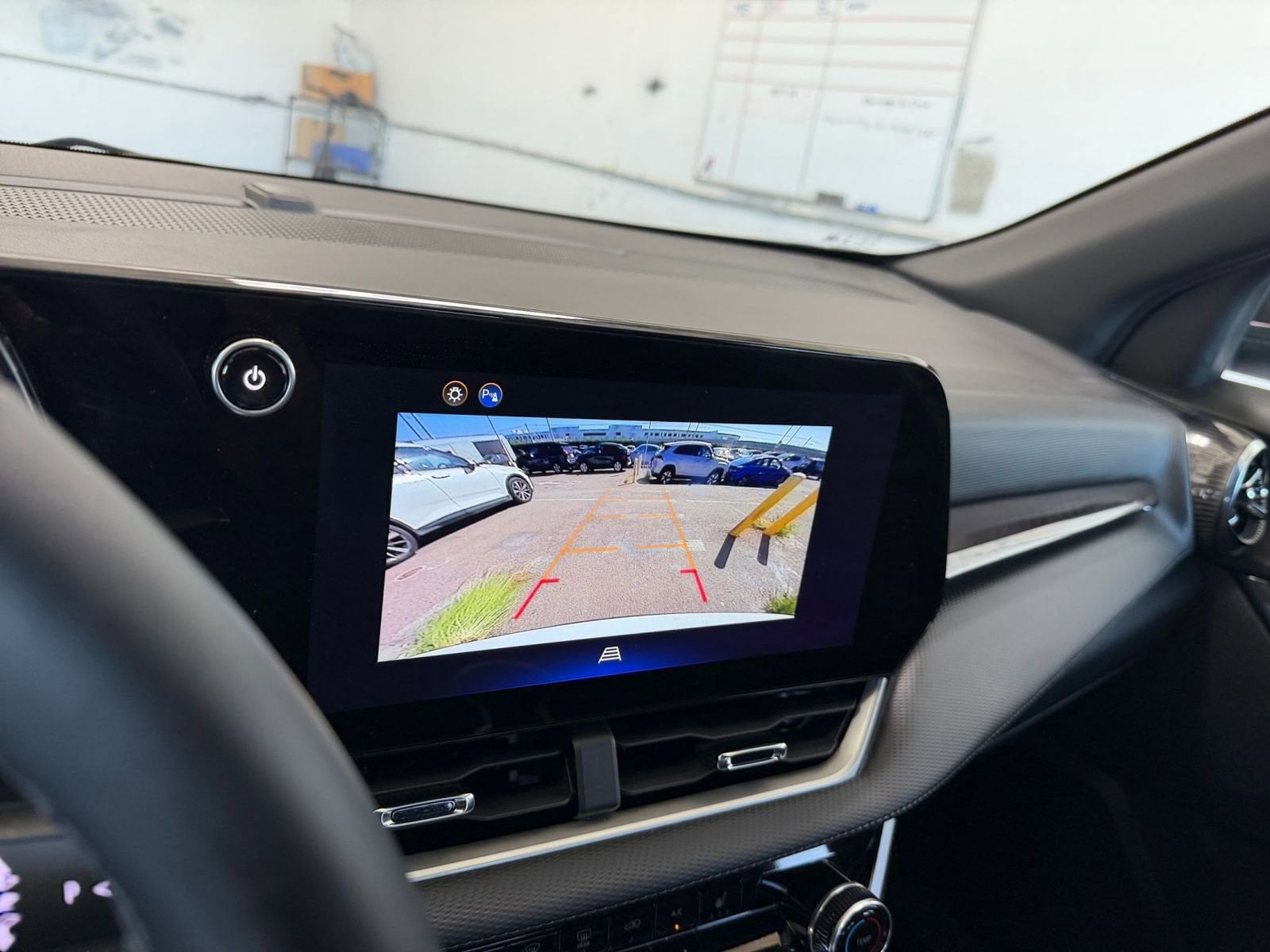 Thumbnail: 2025 Chevrolet Equinox - 17