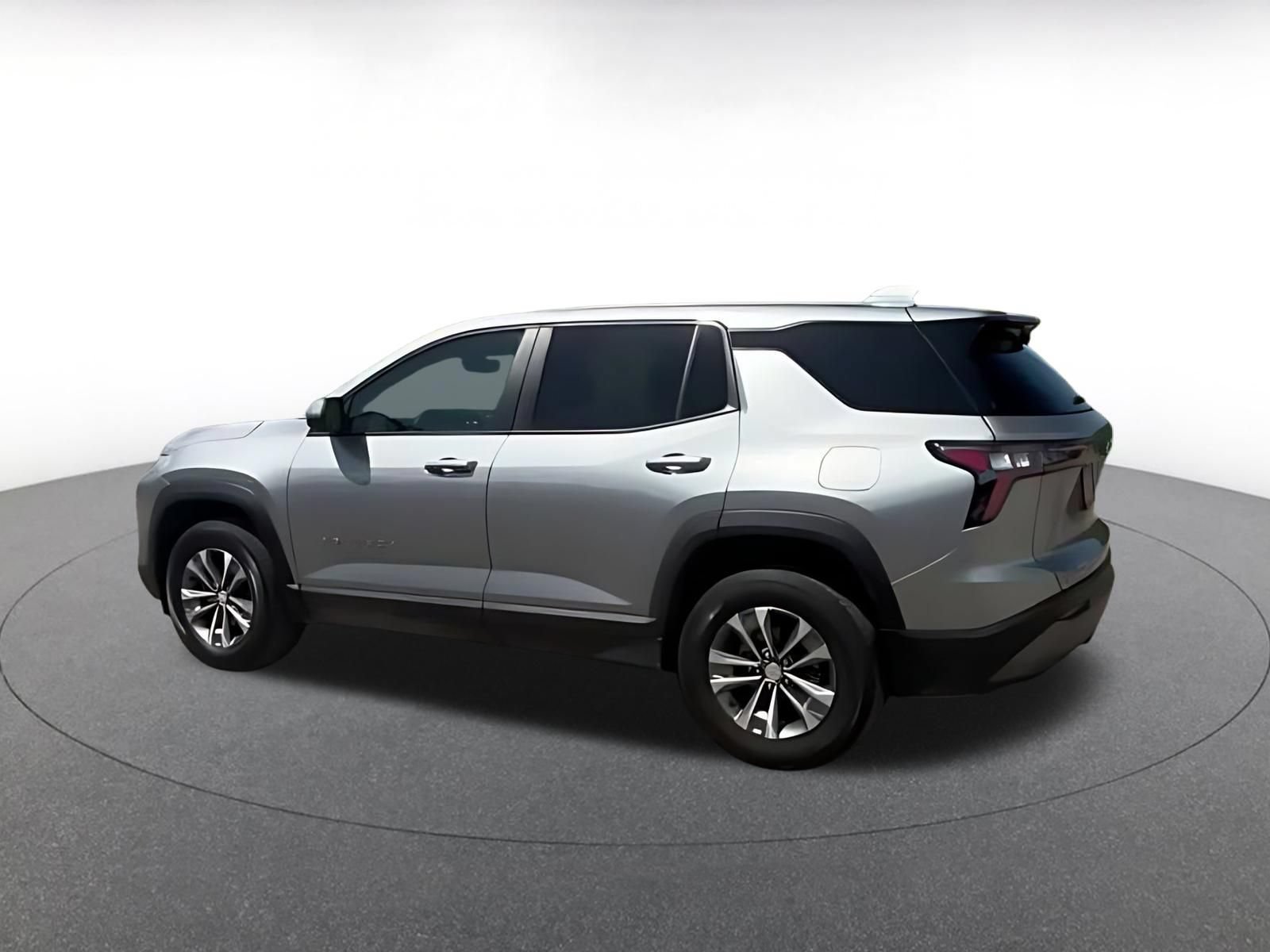 Thumbnail: 2025 Chevrolet Equinox - 16