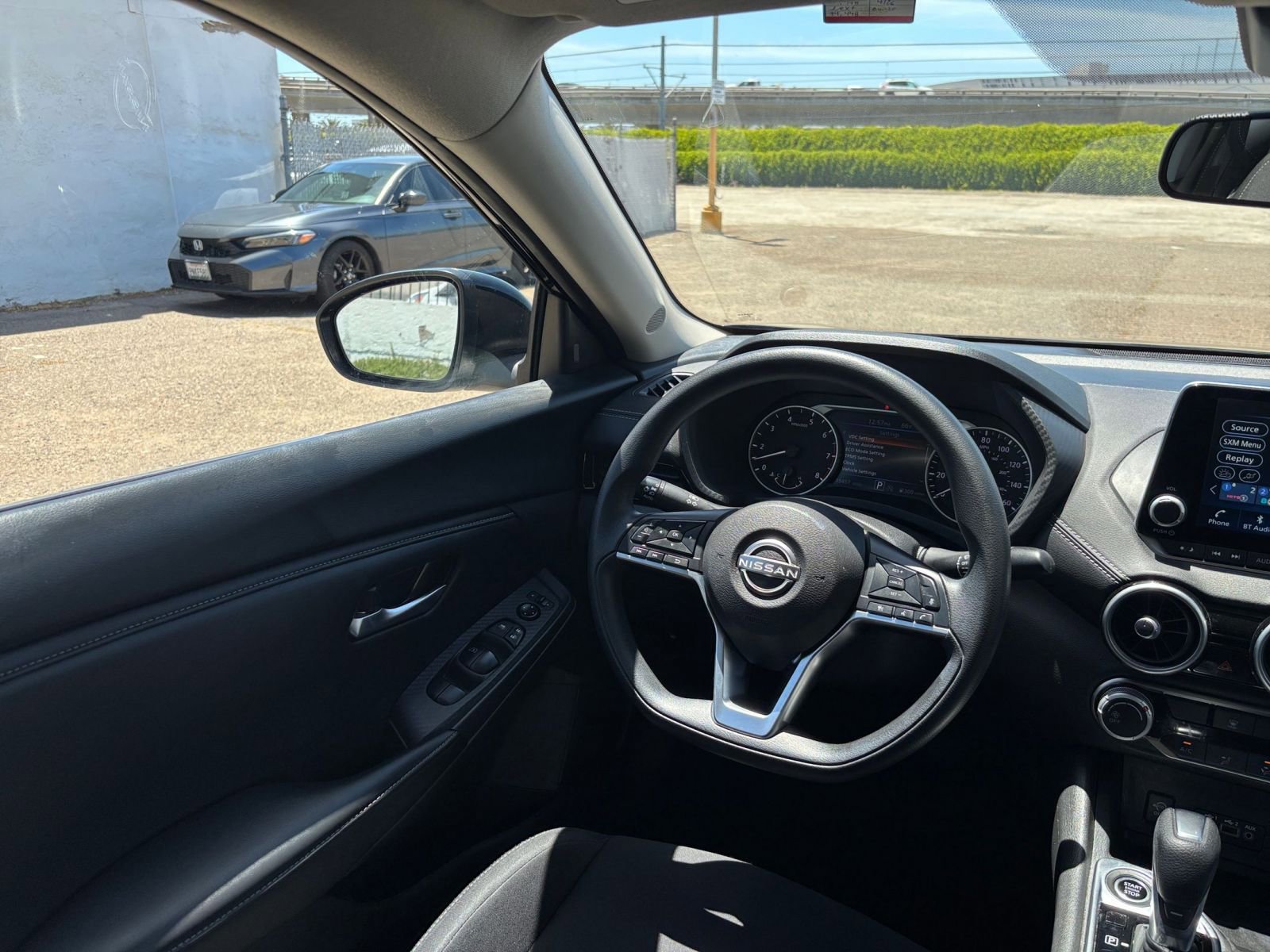 Thumbnail: 2025 Nissan Sentra - 32