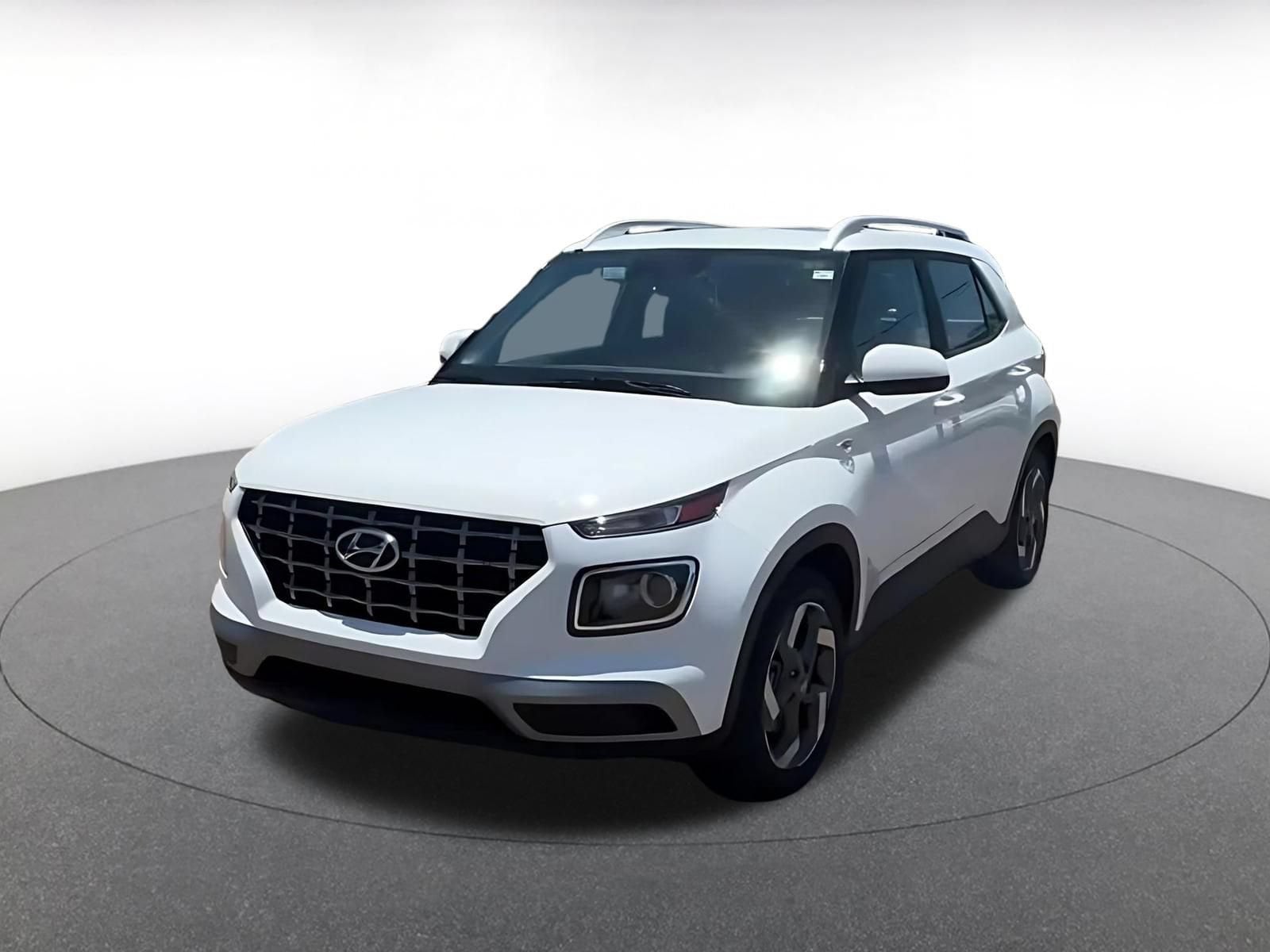 Thumbnail: 2026 Hyundai Venue - 9
