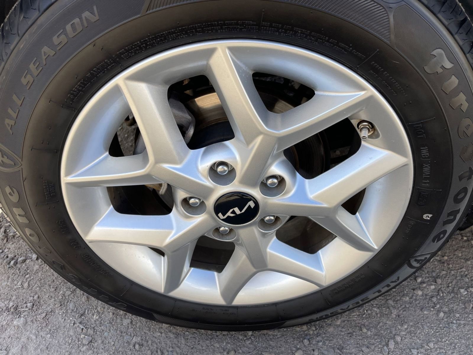 2024 Kia Soul LX 28