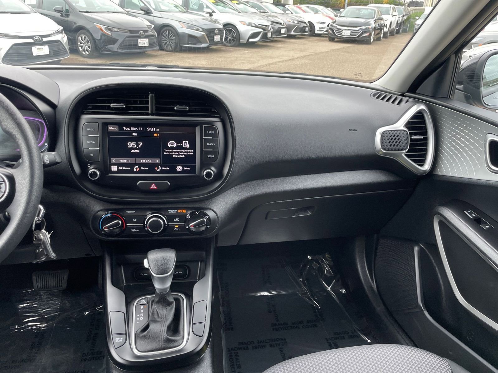 2024 Kia Soul LX 33