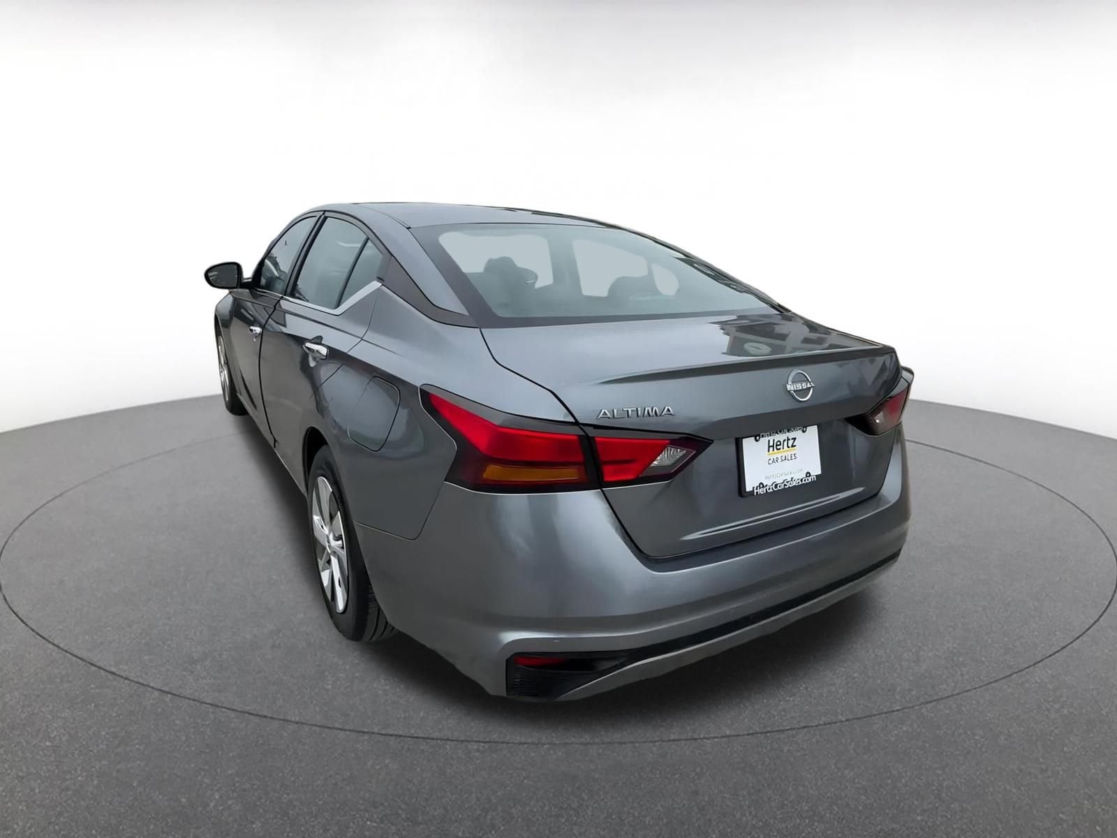 2023 Nissan Altima S 11
