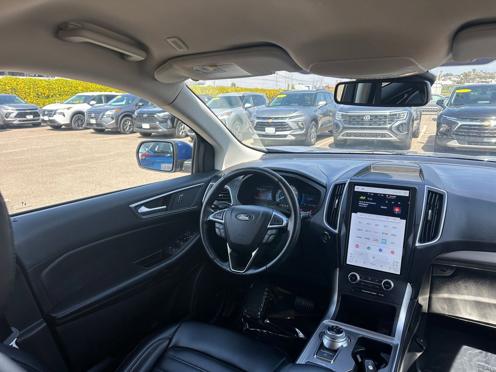 2023 Ford Edge SEL 34