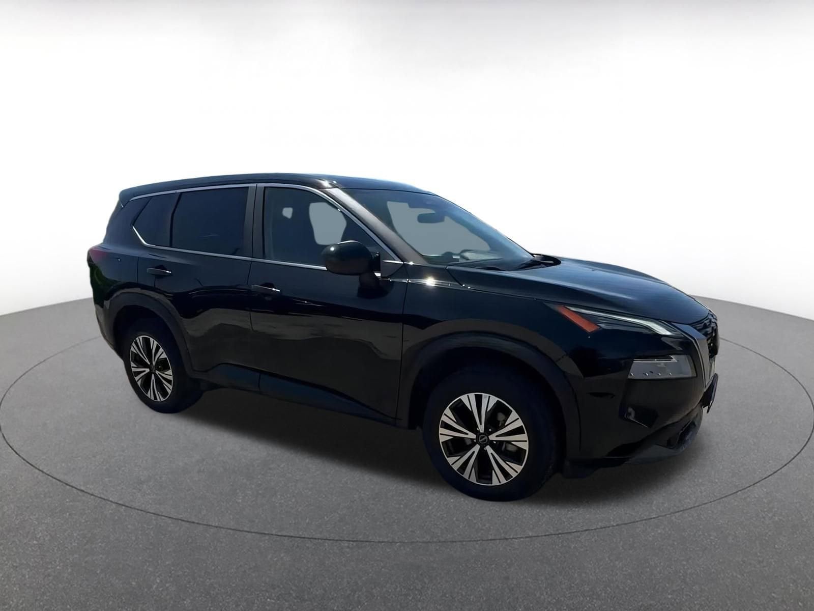 Thumbnail: 2023 Nissan Rogue - 2