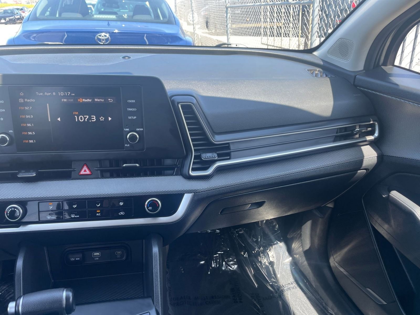 2024 Kia Sportage LX 34