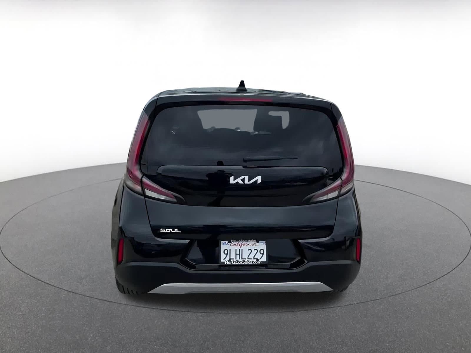 2024 Kia Soul LX 12