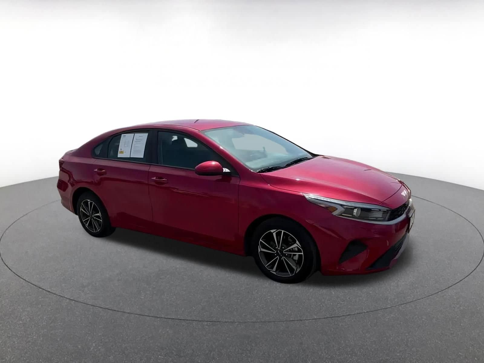 2024 Kia Forte LXS 2