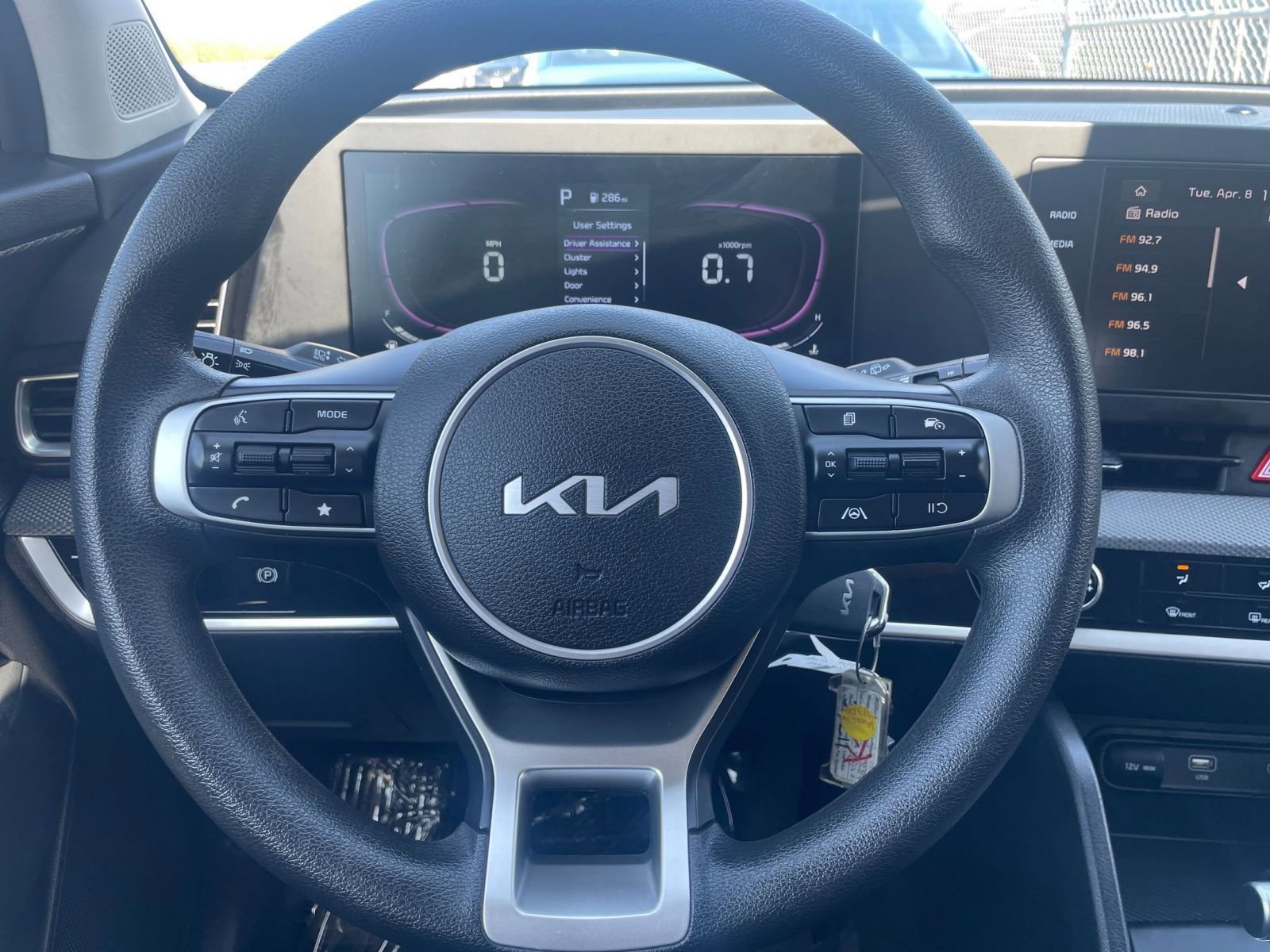 2024 Kia Sportage LX 27