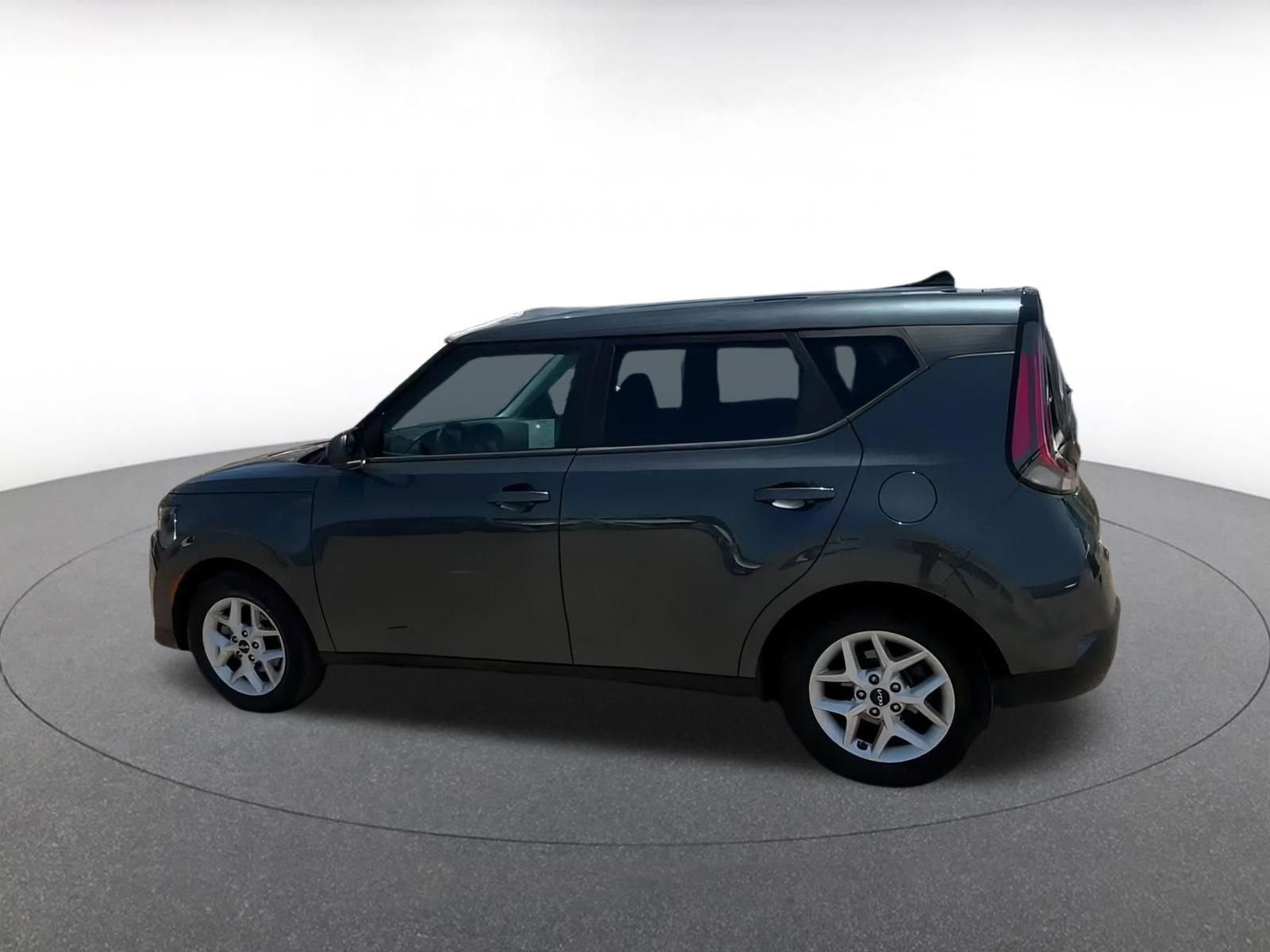 Thumbnail: 2024 Kia Soul - 10