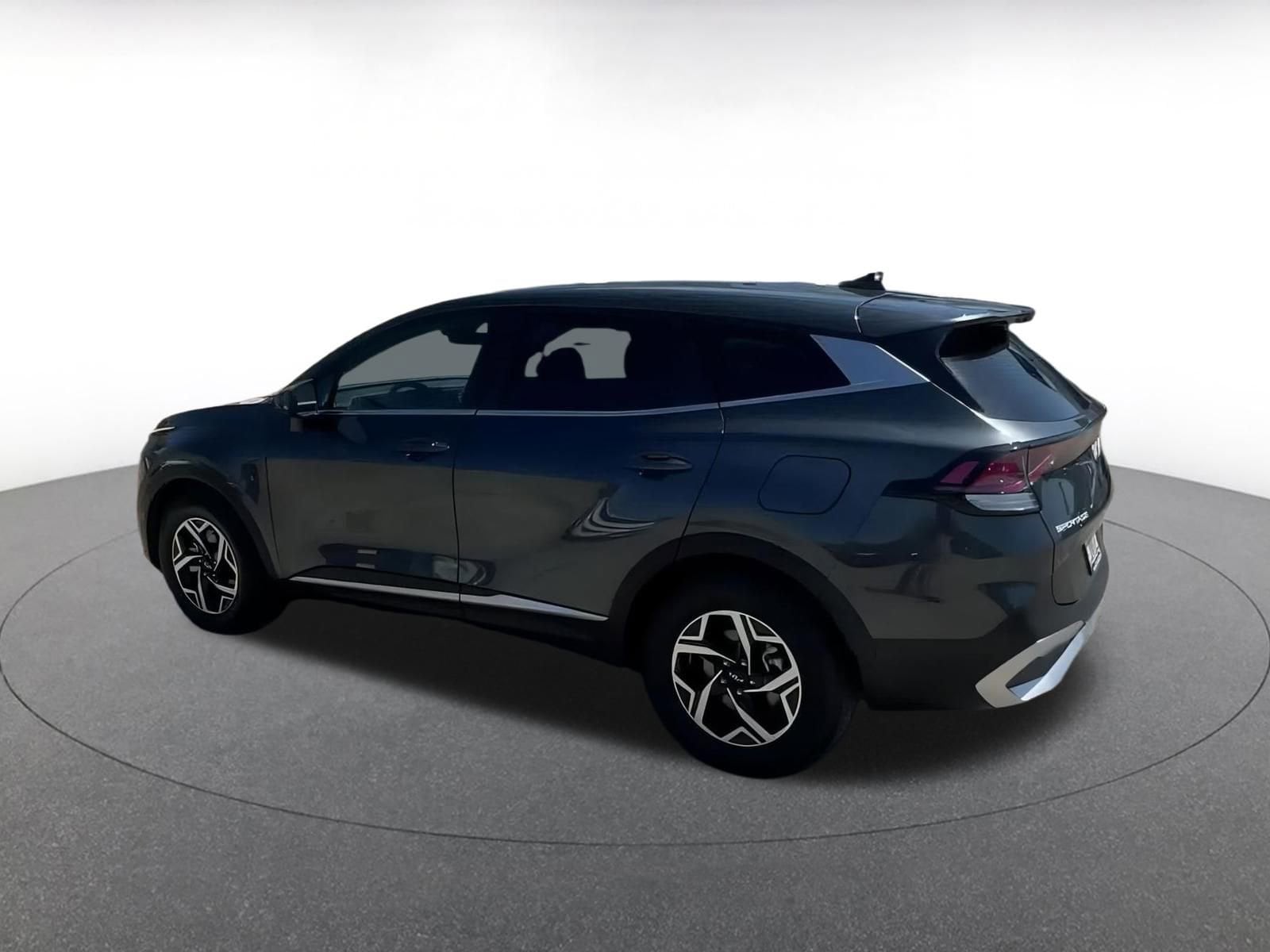 2024 Kia Sportage LX 10