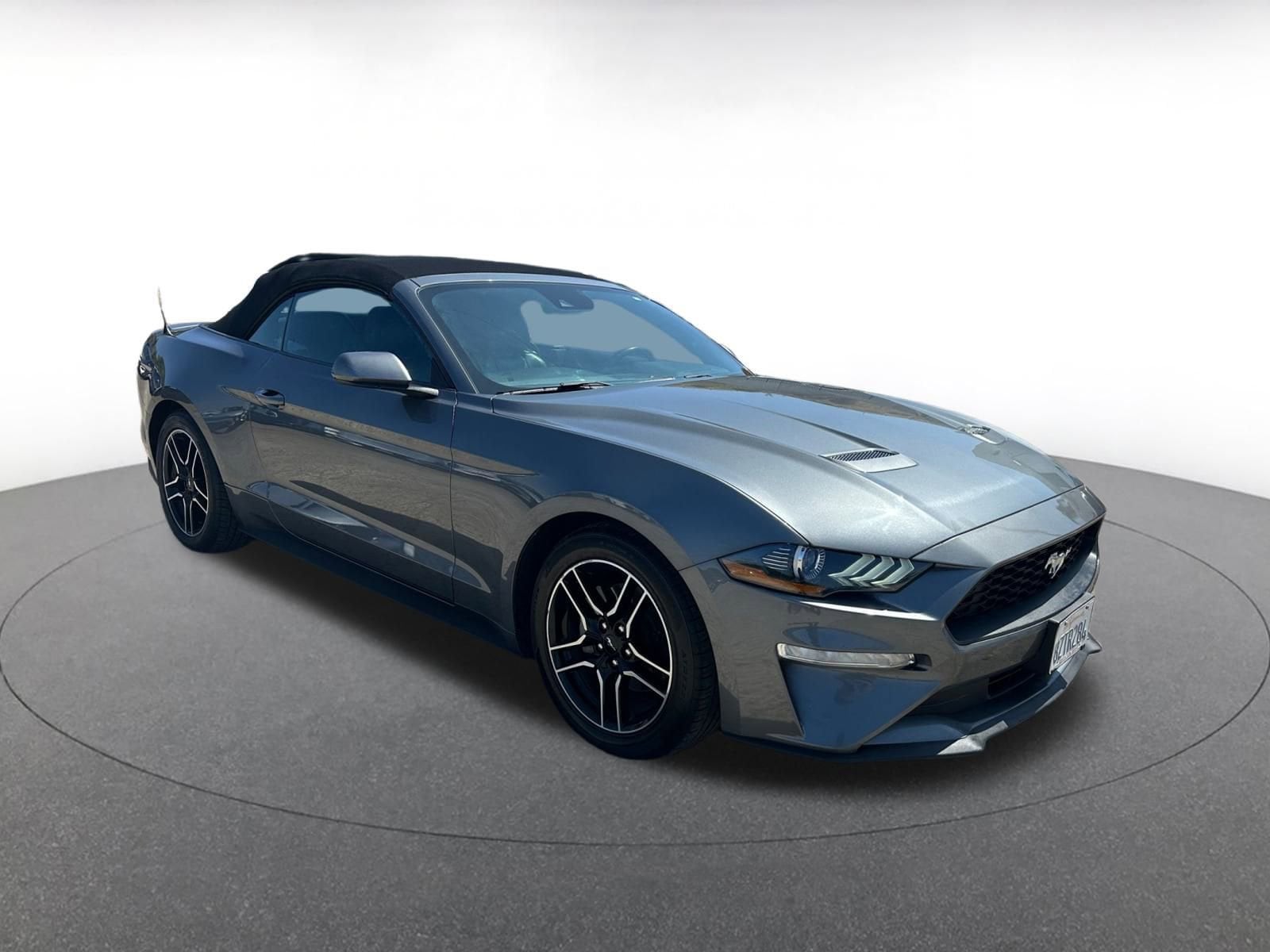 Thumbnail: 2022 Ford Mustang - 1