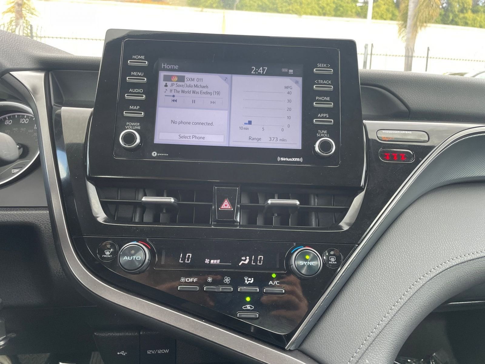 2024 Toyota Camry LE 18