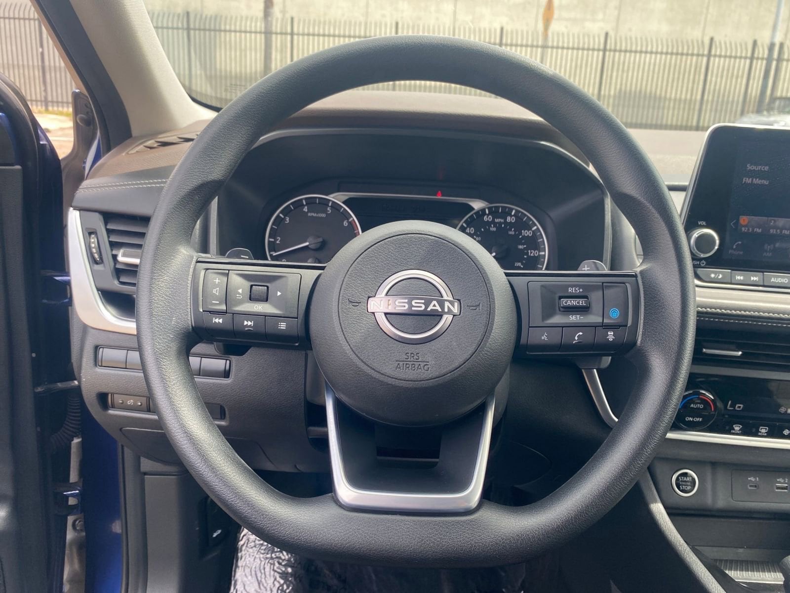 Thumbnail: 2023 Nissan Rogue - 28