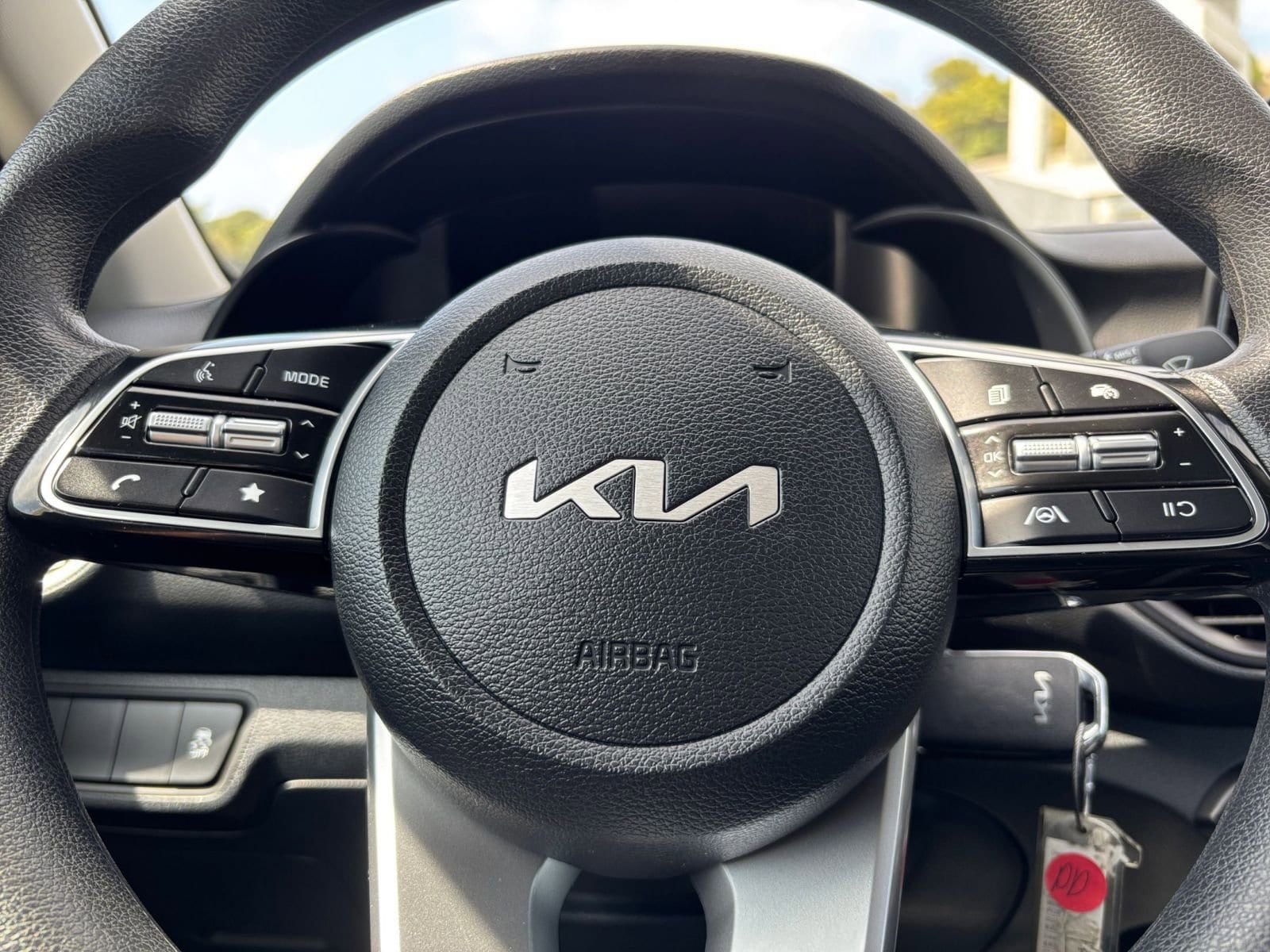 2024 Kia Forte LXS 28