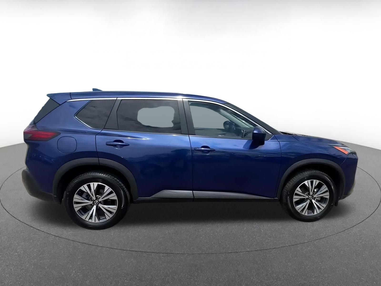 Thumbnail: 2023 Nissan Rogue - 16