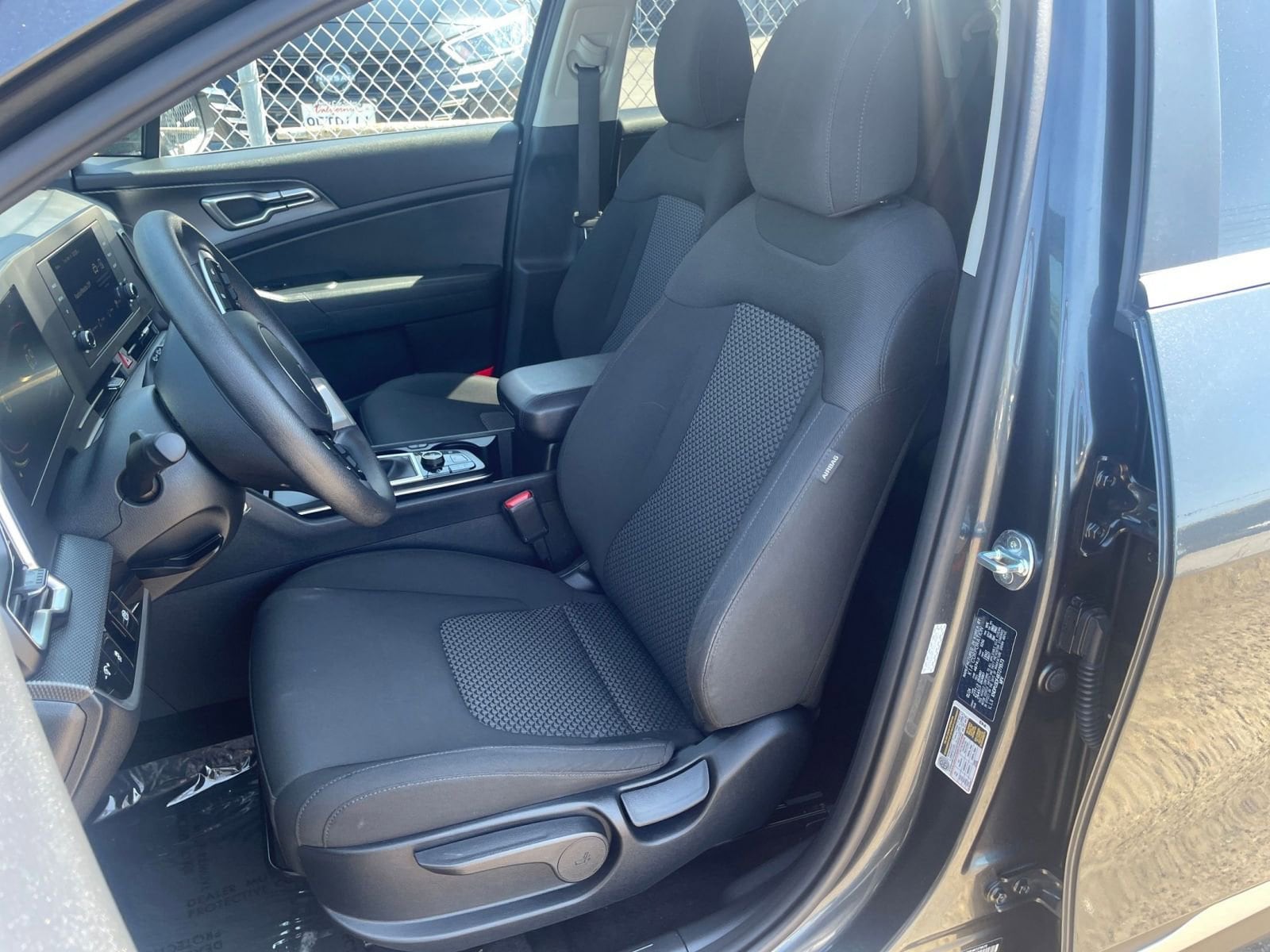 2024 Kia Sportage LX 35